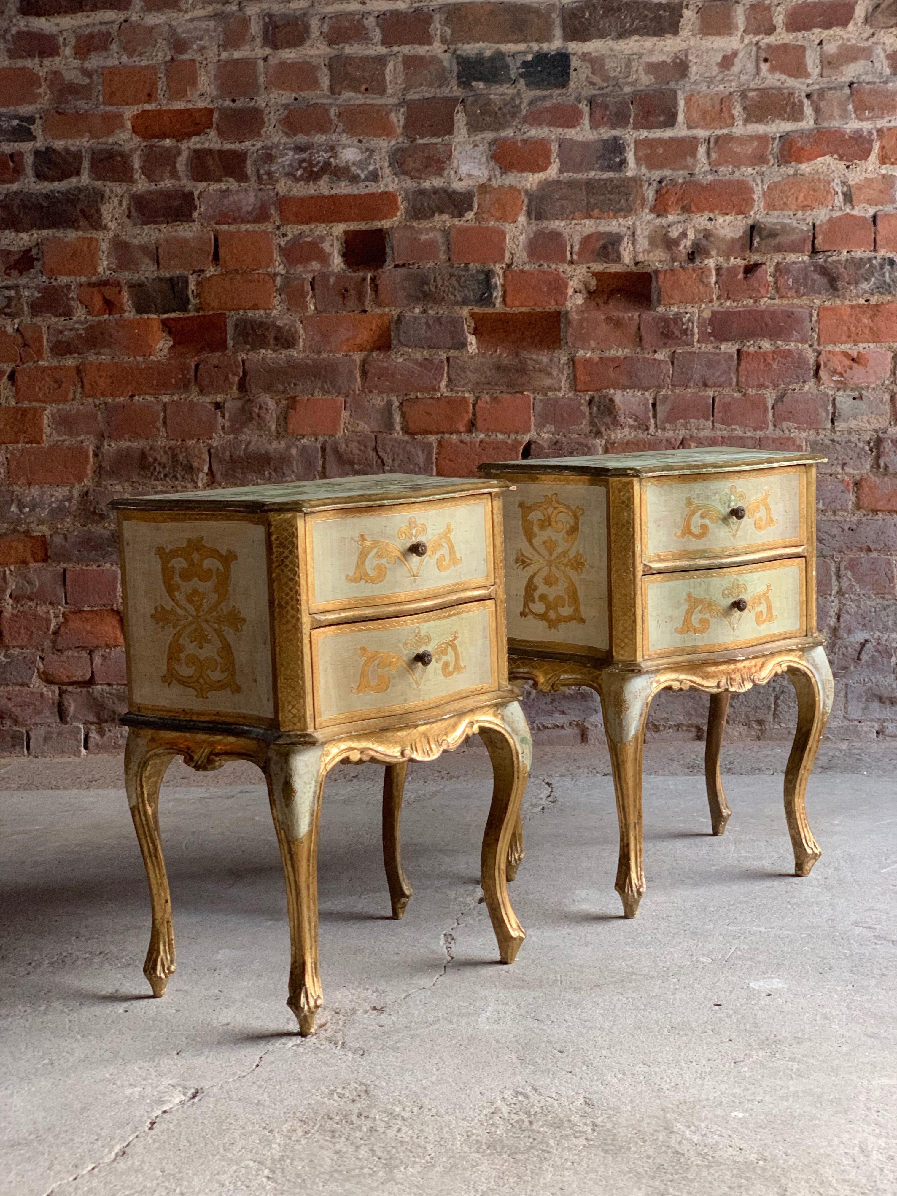 Italian Bedside Tables Cabinets Rococo Gilded, Venetian, 20th Century 4