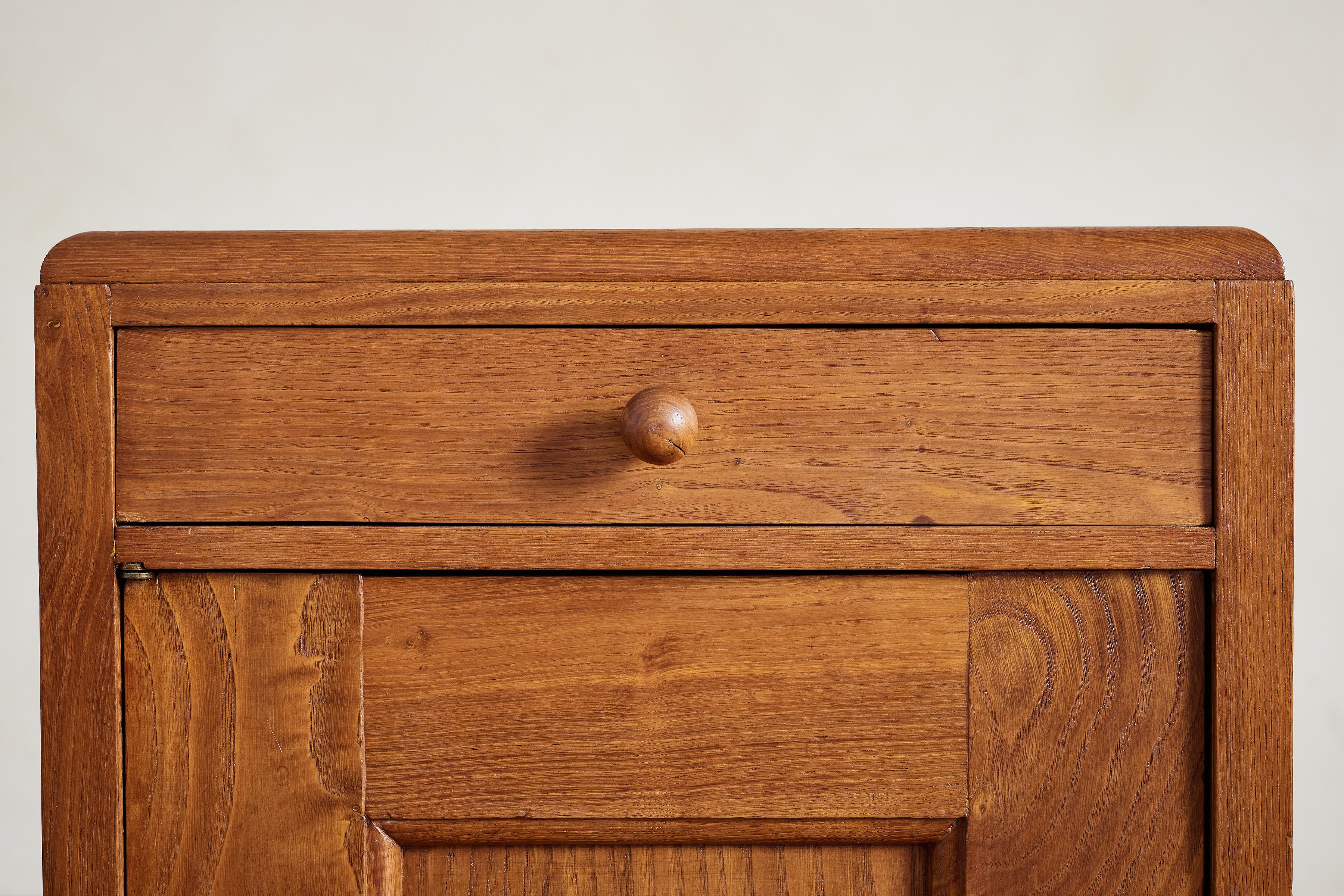 Italian Bedside Tables 4