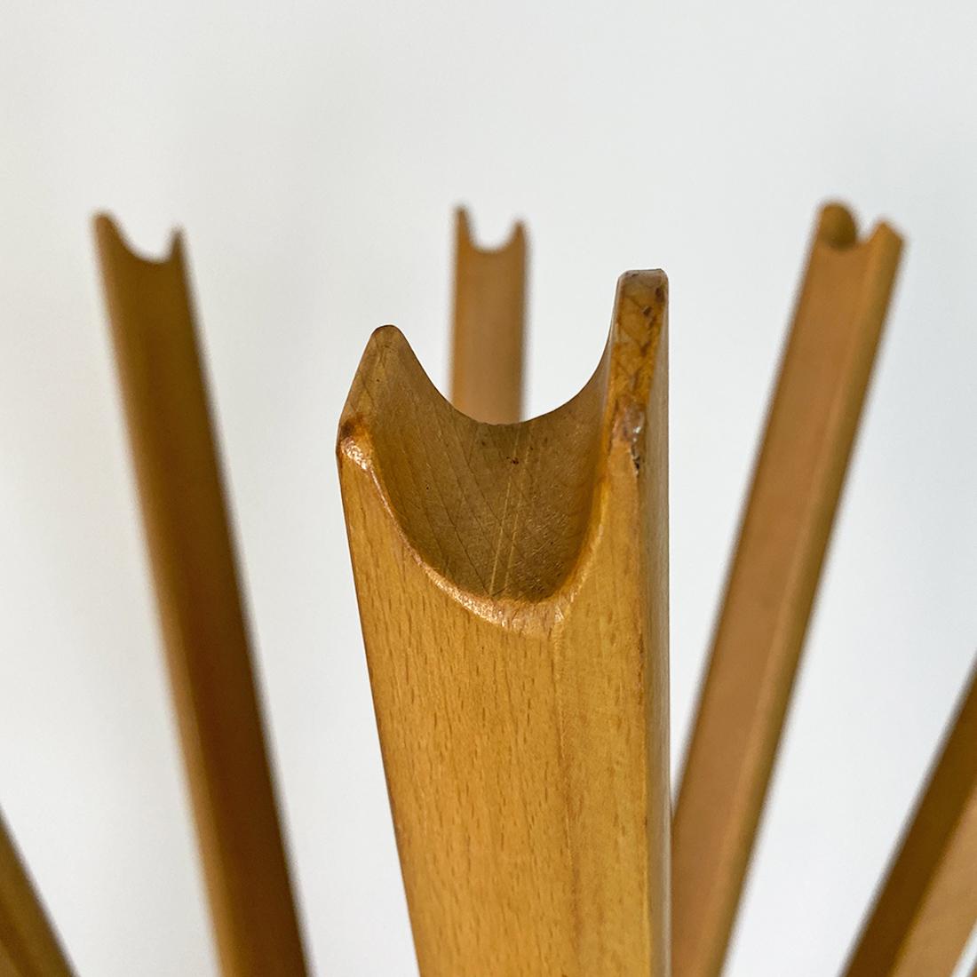 Italian Beech Sciangai Coat Stand by De Pas, D'urbino, Lomazzi for Zanotta, 1979 6