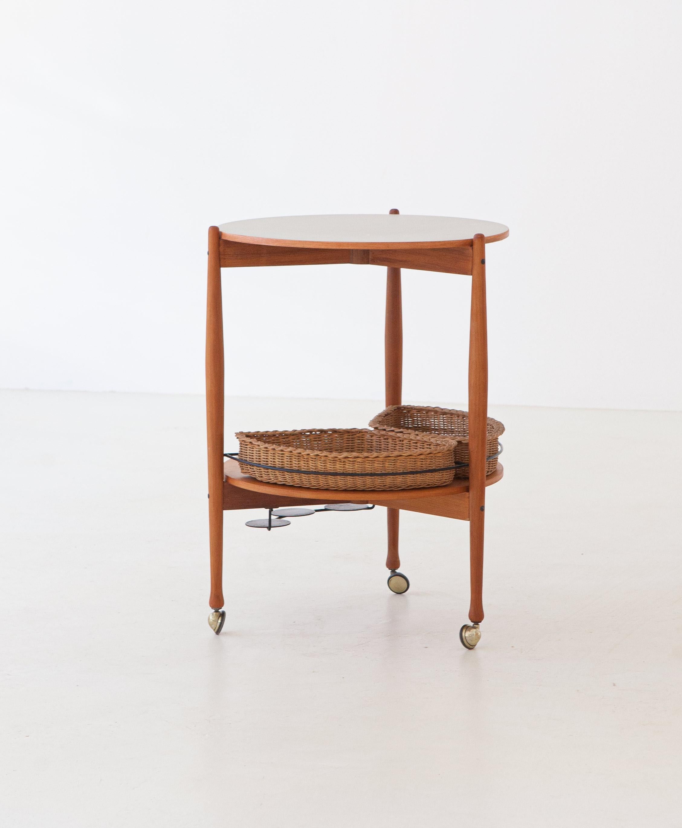 Mid-Century Modern Italian Beech Wood Bar Cart by Fratelli Reguitti, 1950s