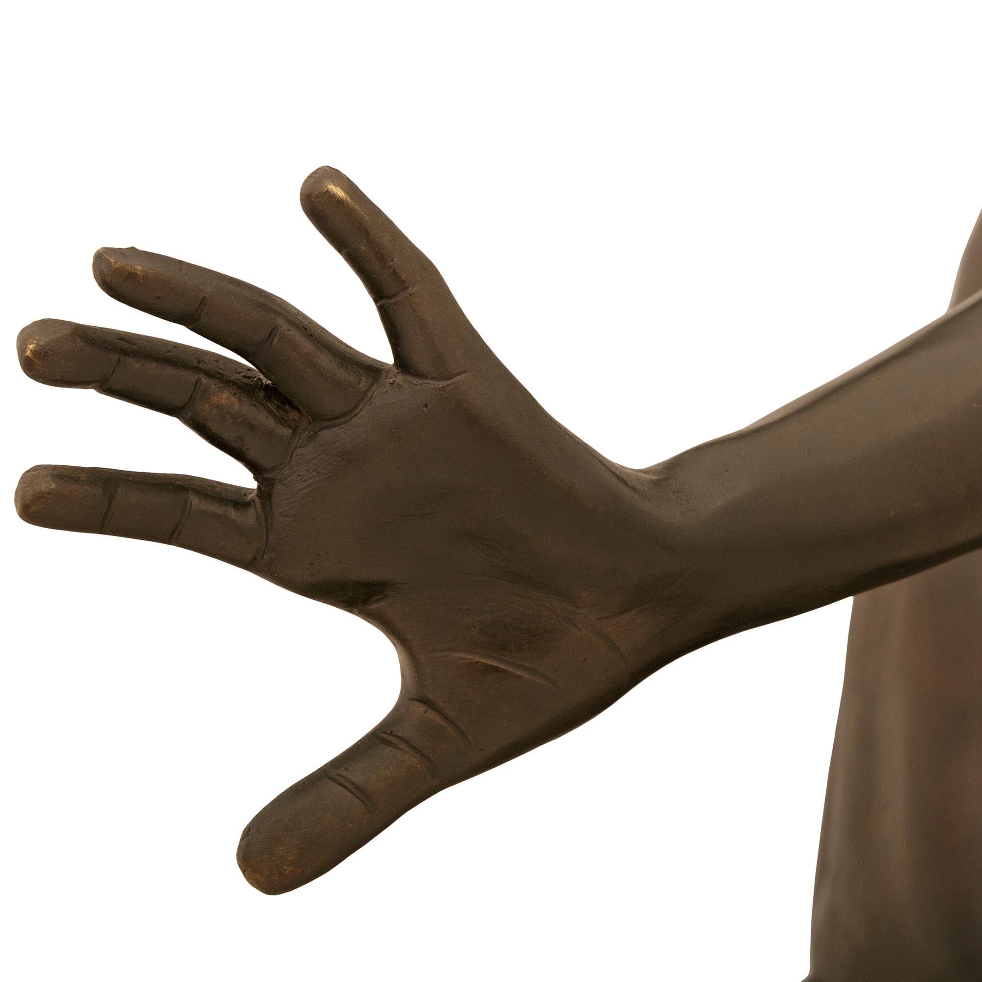 Italienische Bronzestatue aus der Belle Epoque-Periode mit dem Titel Il Granchio, signiert von De Lotto im Angebot 2