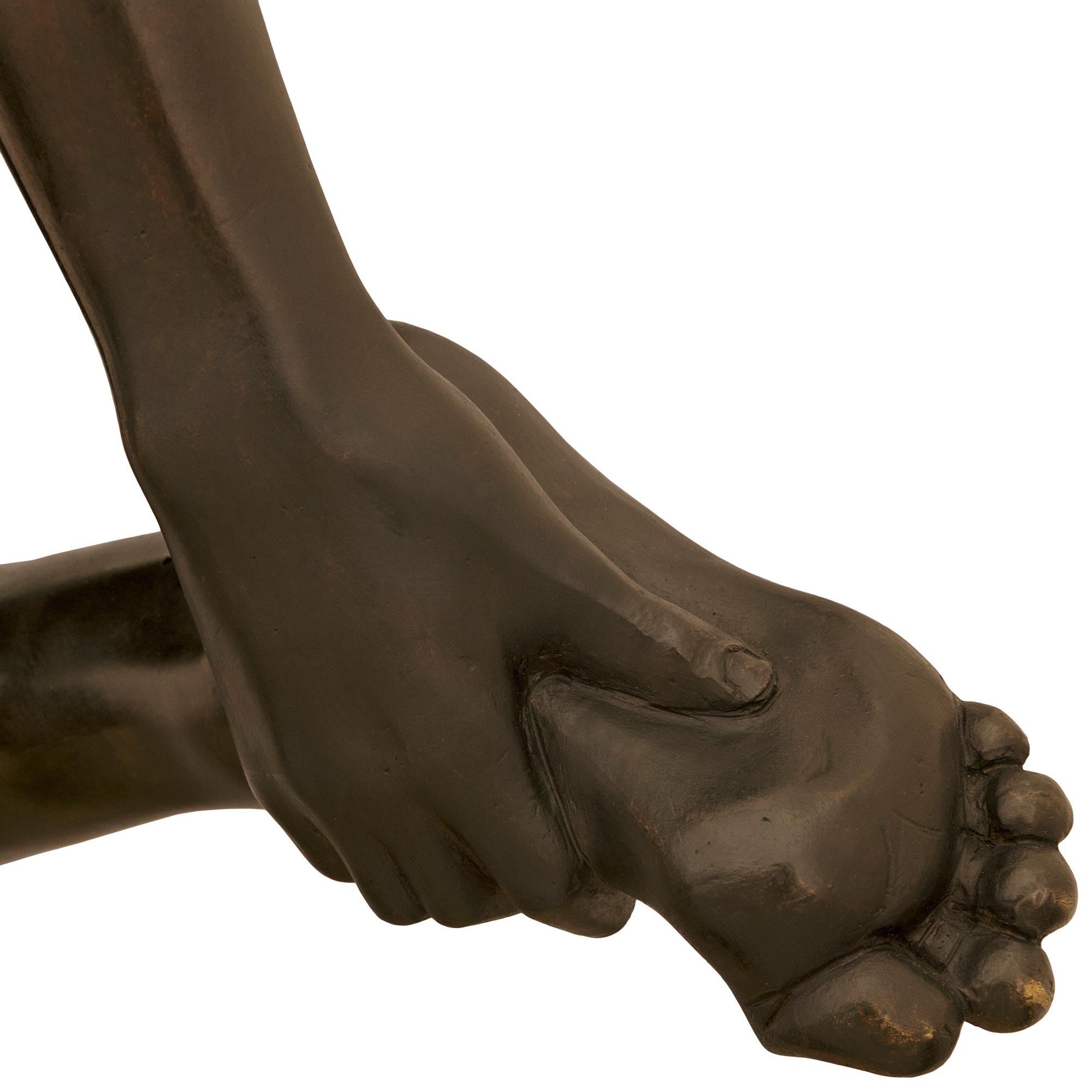 Italienische Bronzestatue aus der Belle Epoque-Periode mit dem Titel Il Granchio, signiert von De Lotto im Angebot 3