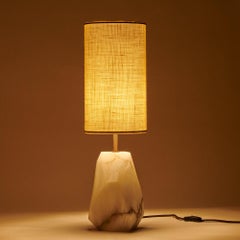 Italian Bespoke Alabaster Table lamp "Monolite"