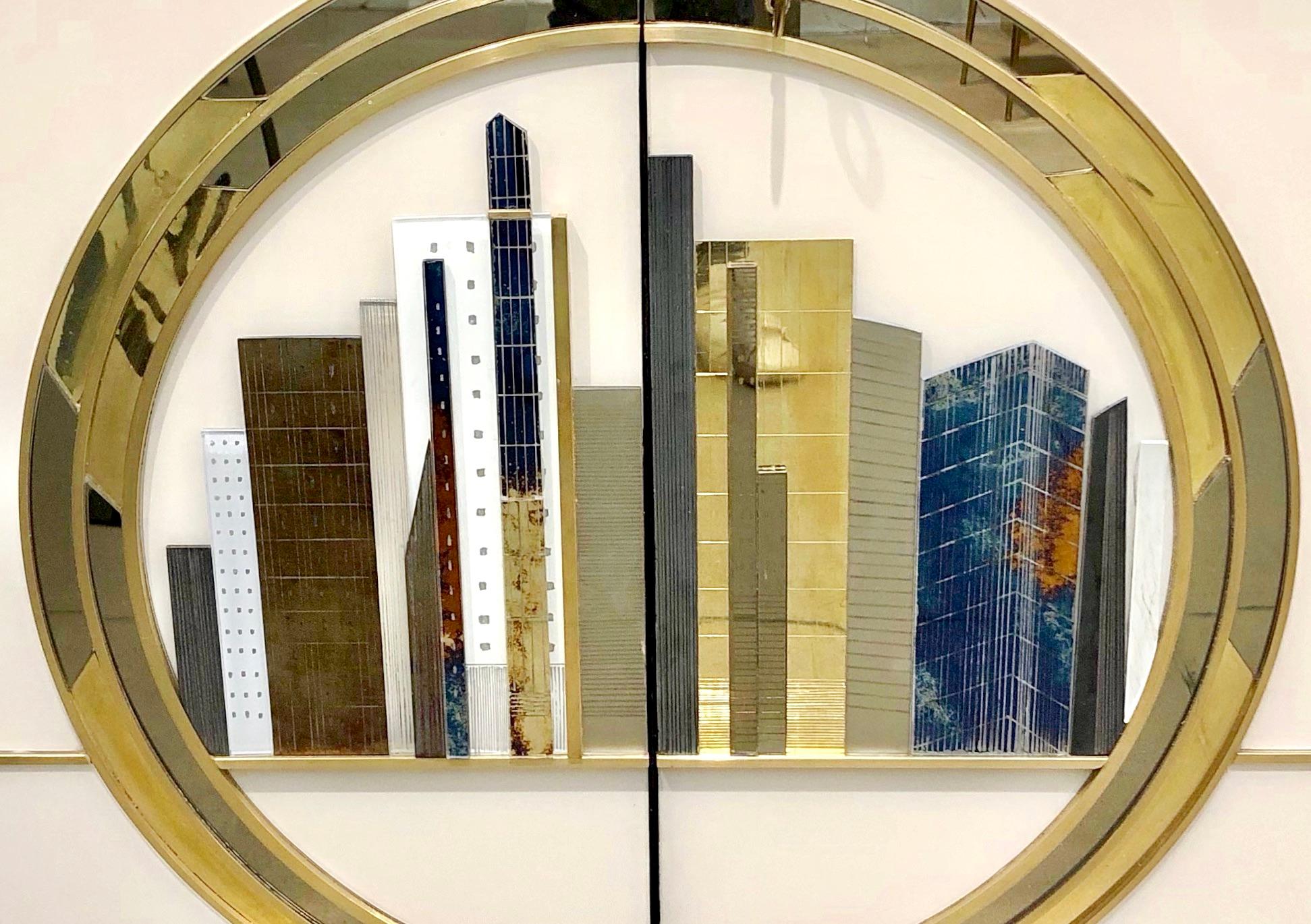 Italian Bespoke Modern Elfenbein Schränke mit Blau-Gold-Messing New York City Outline im Angebot 4