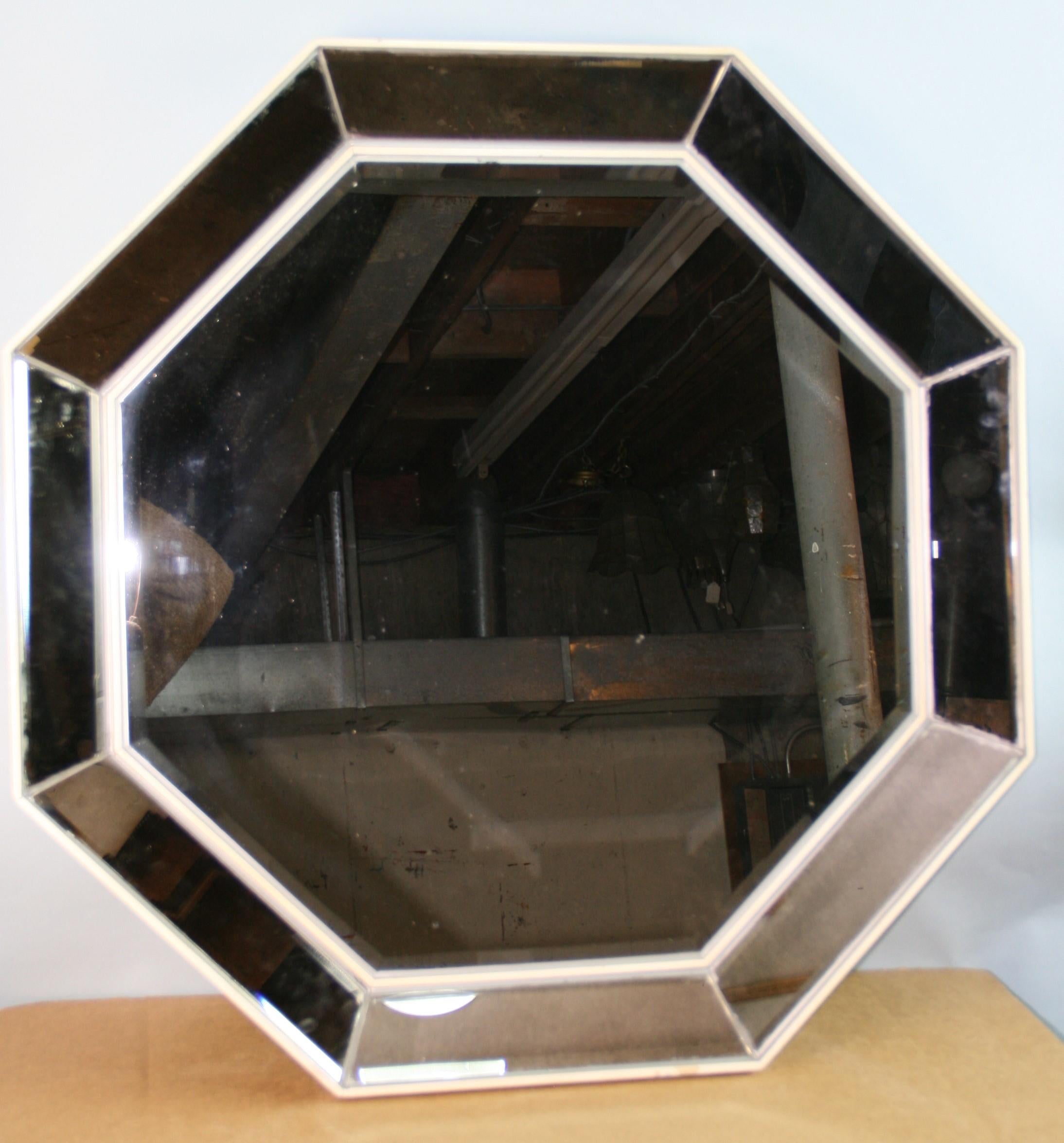 3-946 Italian octagonal mirror with beveled main mirror and beveled side mirrors.
Side mirrors are angled from main mirror.