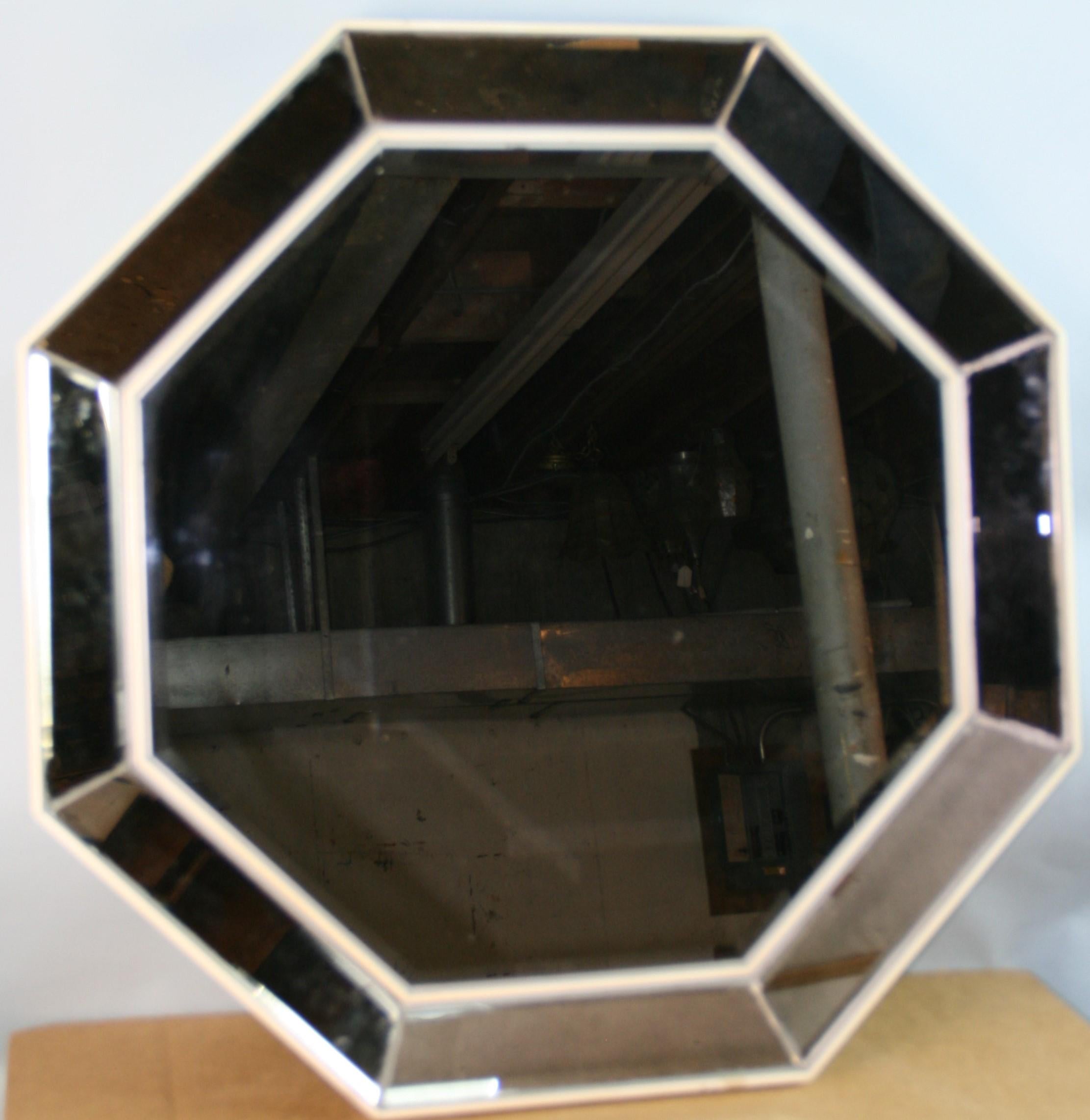 Modern Italian Beveled Glass Octagonal Mirror In Good Condition For Sale In Douglas Manor, NY