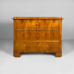 Italian Biedermeier style chest of drawers in wood, 1930s
