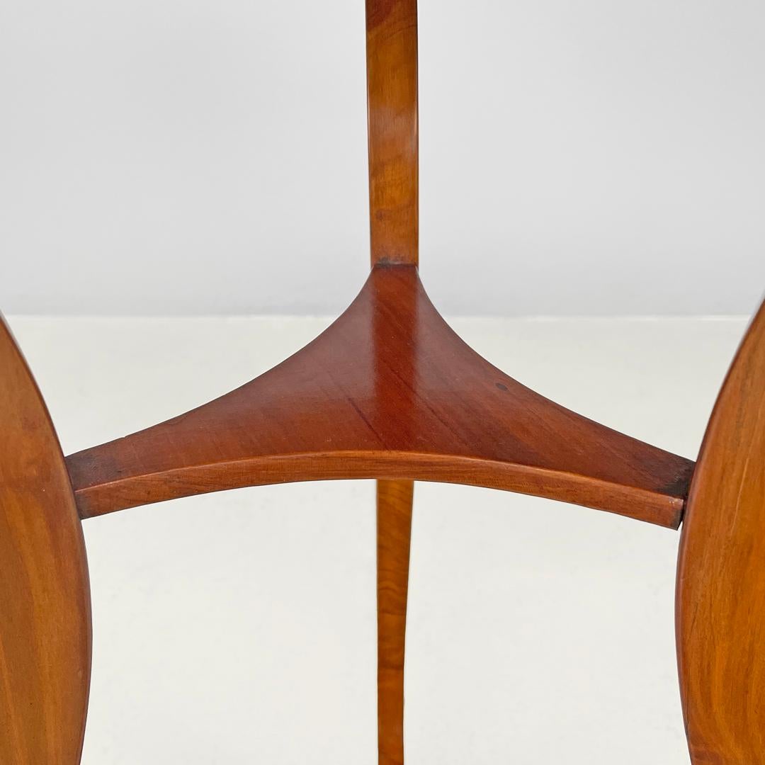 Italienische runde Holzsockel oder -säulen im Biedermeier-Stil, frühe 1800er Jahre im Angebot 9