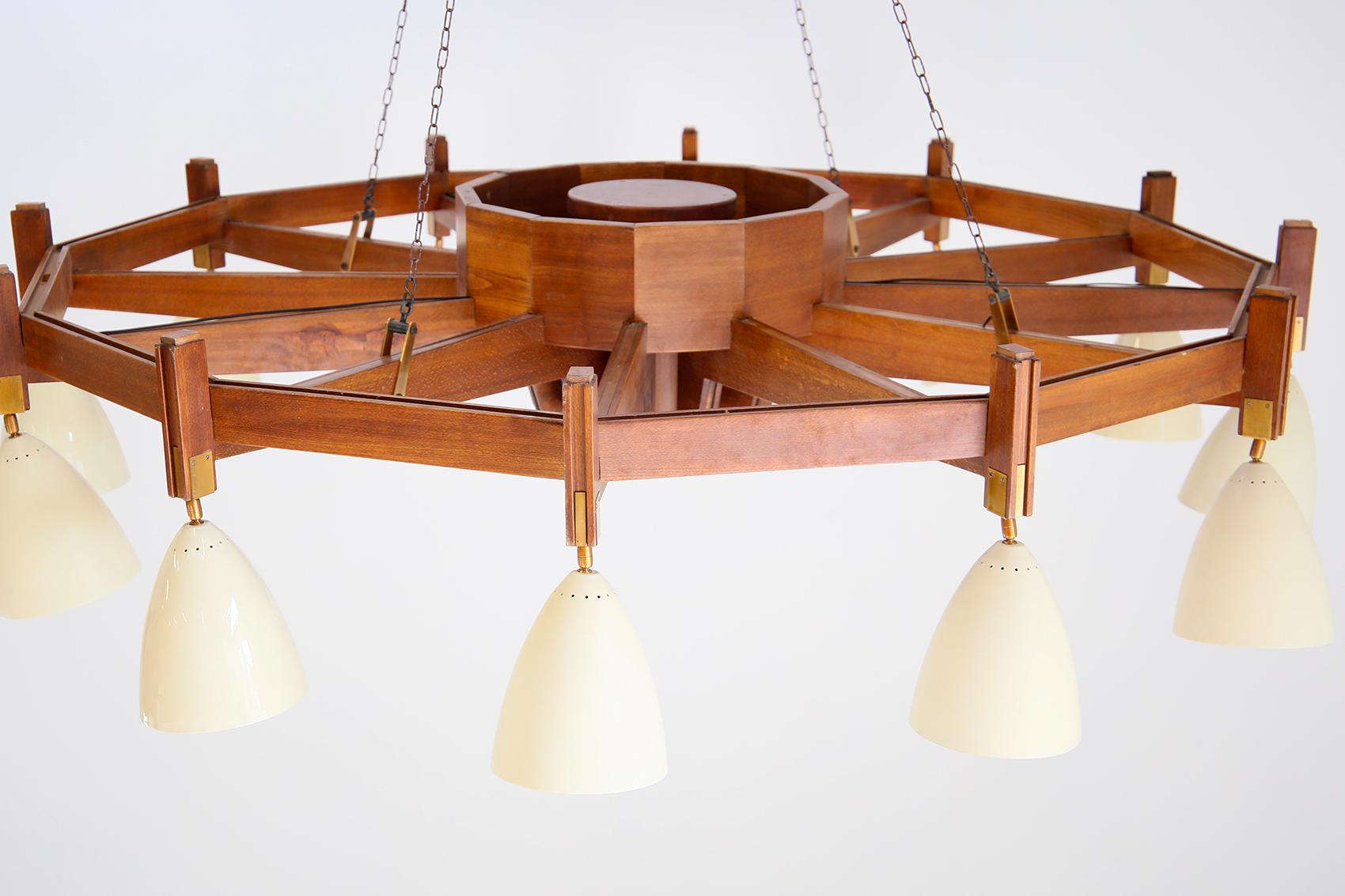 Italian Big Chandelier in the Style Bbpr in Wood and Aluminum and Brass 5