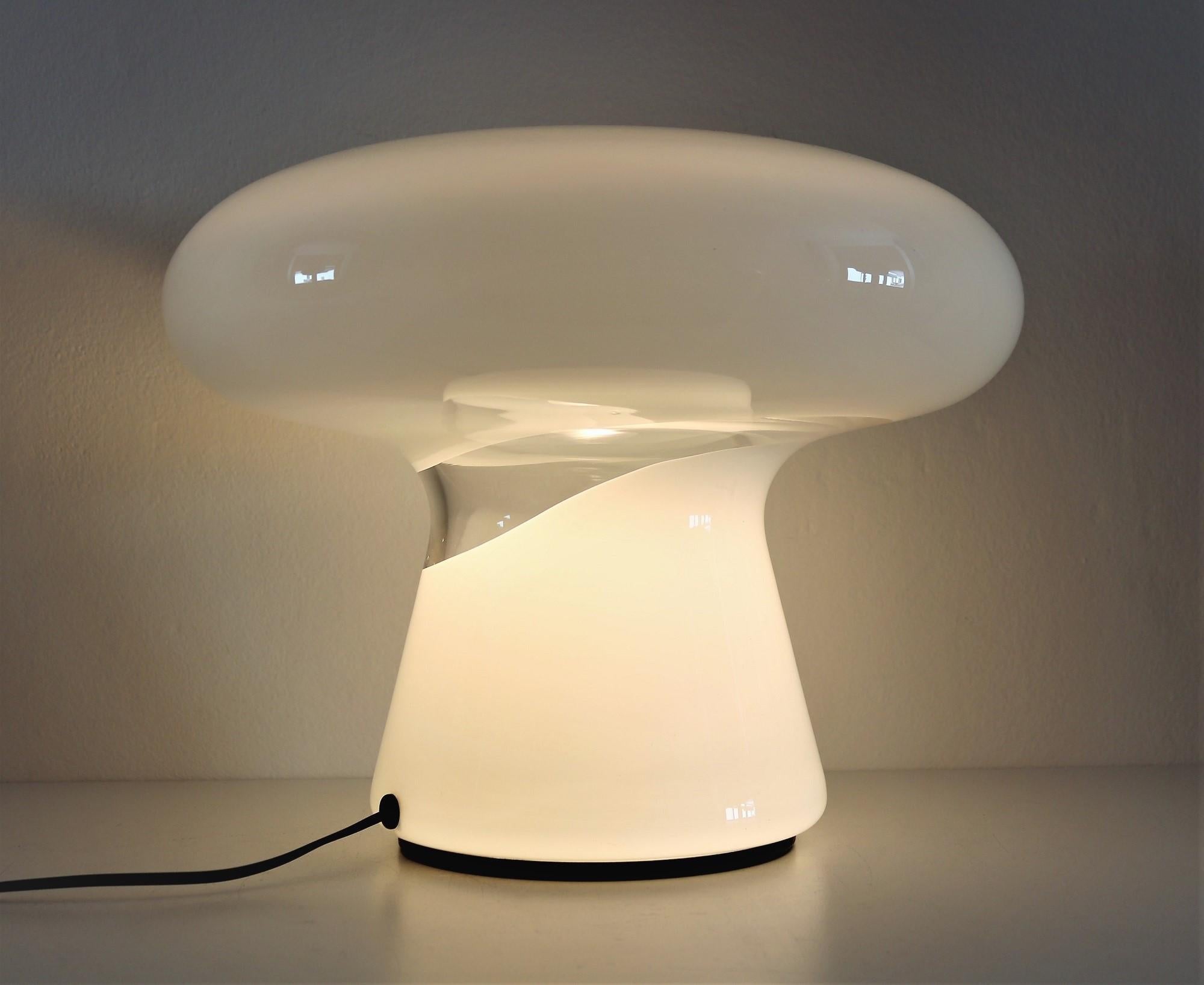 Italian Big Mushroom Table Lamp with Murano Glass by Leucos, 1970s For Sale 7