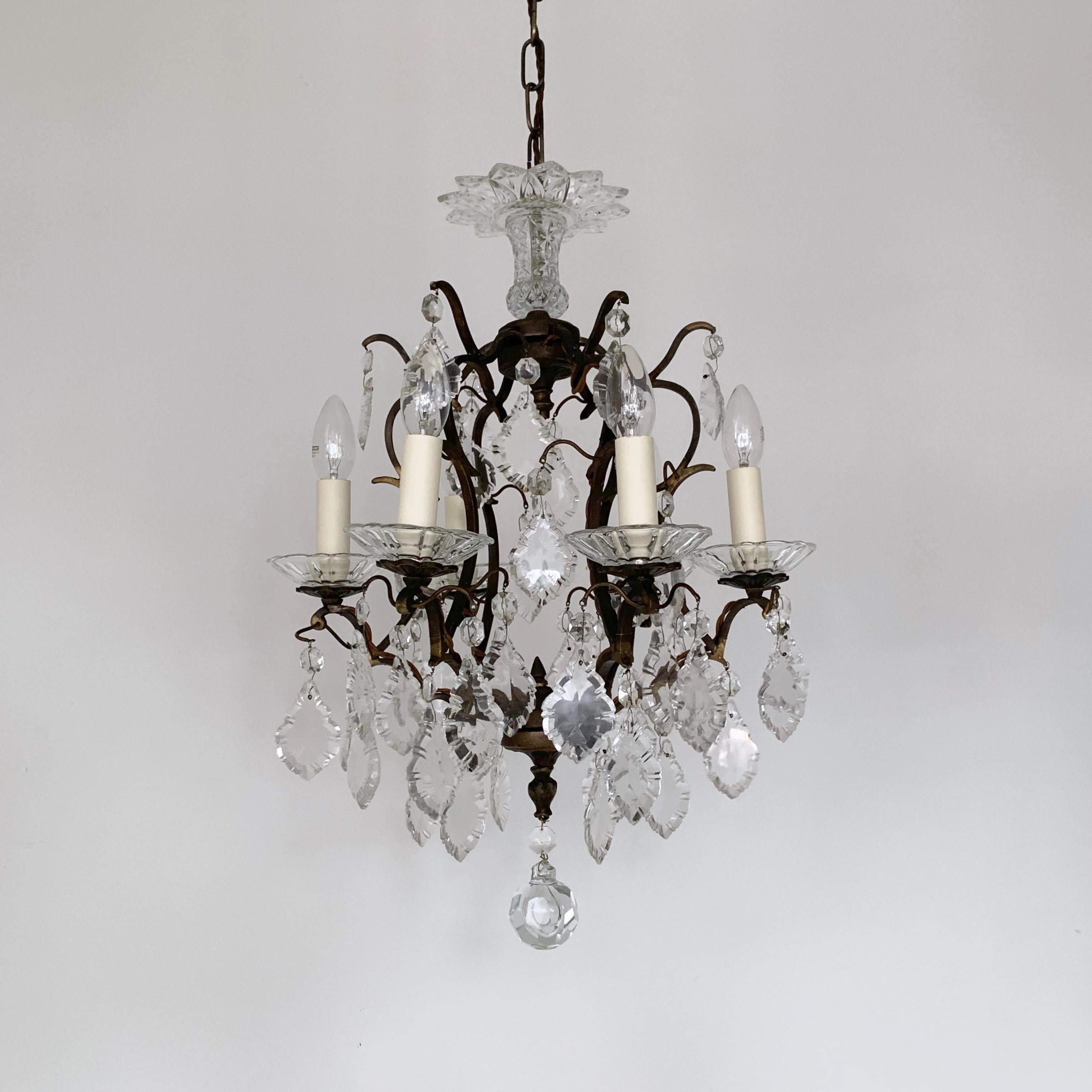 Italian Birdcage Chandelier with Glass Details In Good Condition For Sale In Stockport, GB