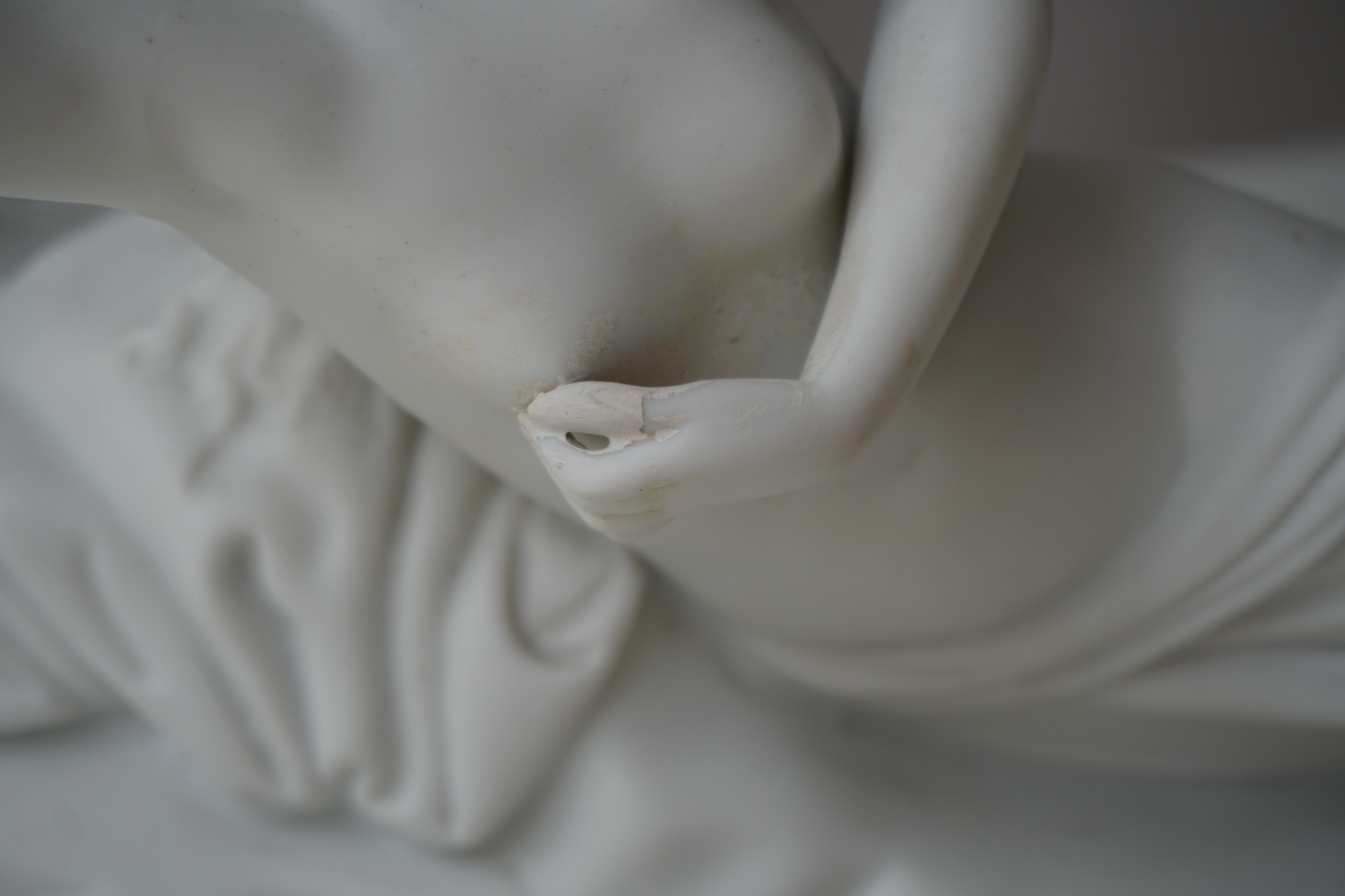 Italian Biscuit Porcelain “Psyche Revived by Cupid’s Kiss”, circa 1900 For Sale 12