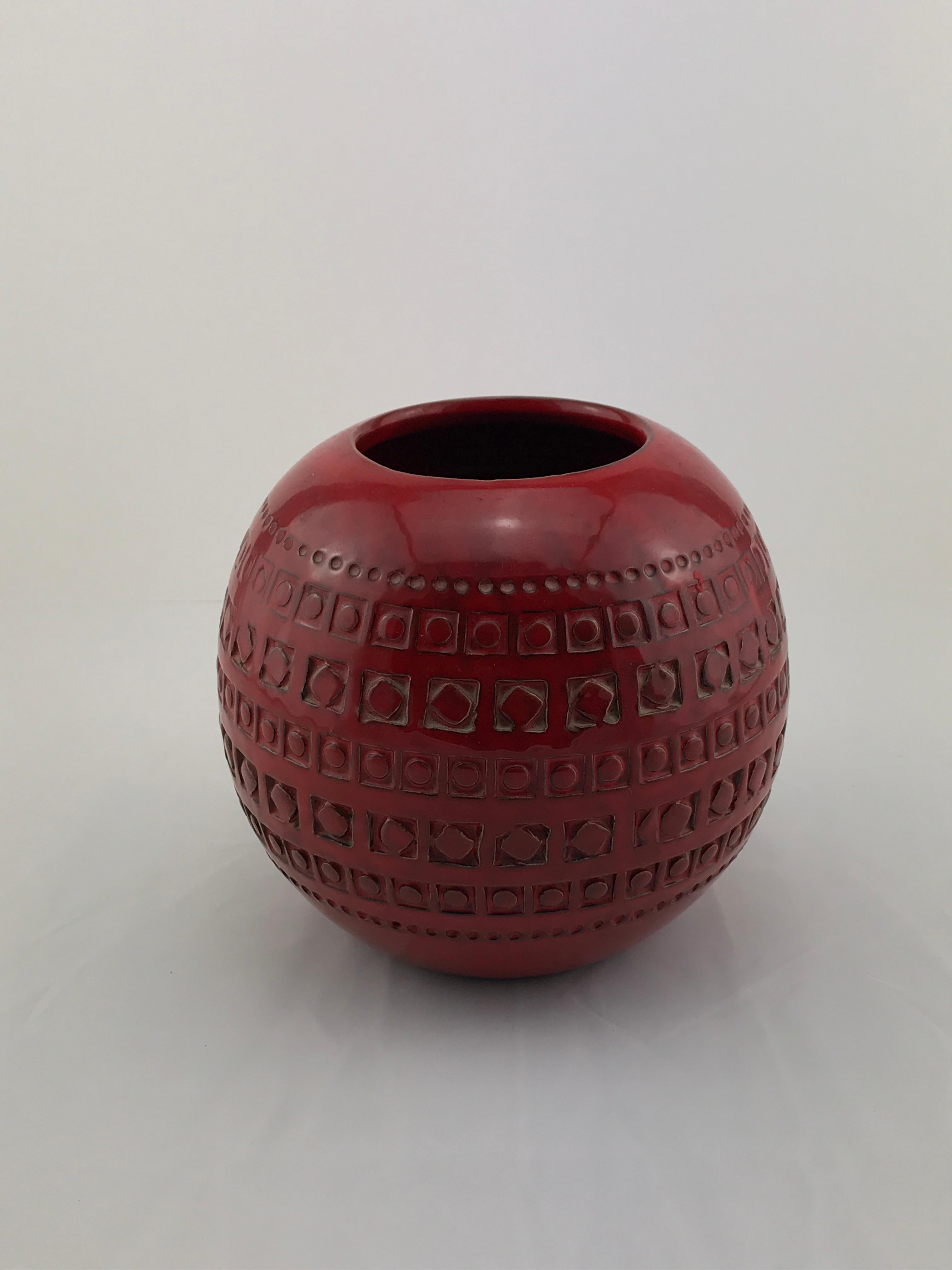 Glazed Mid Century Italian Ceramic Spherical Red Vase By Bitossi, 1960s