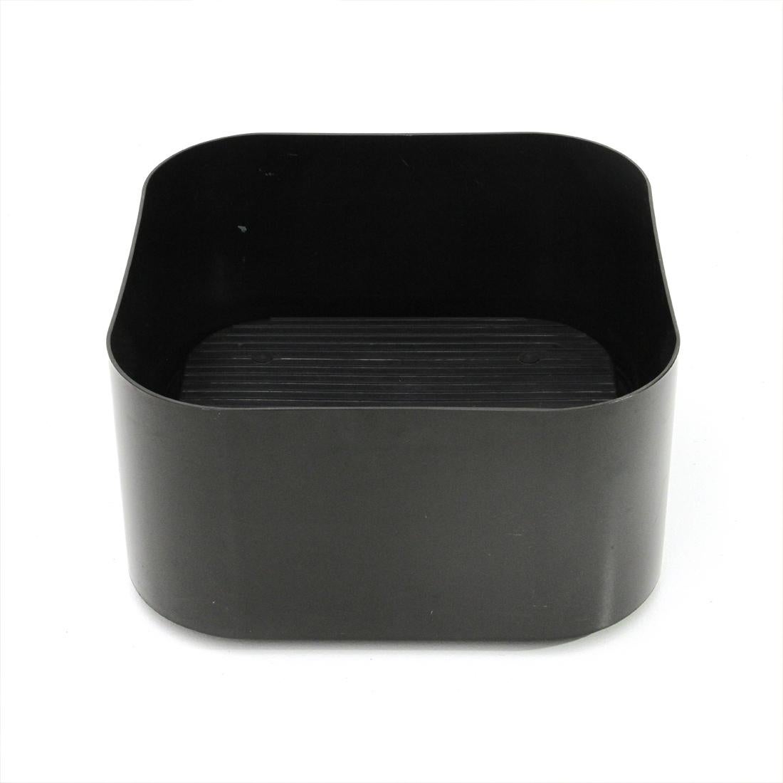 Seventies vase holder produced by Bilumen and designed by Isao Hosoe.
Square shape frame in black ABS with wheels.
Designed to contain four vases.
Good general conditions, some signs due to normal use over time.

Dimensions: Width 60 cm, depth