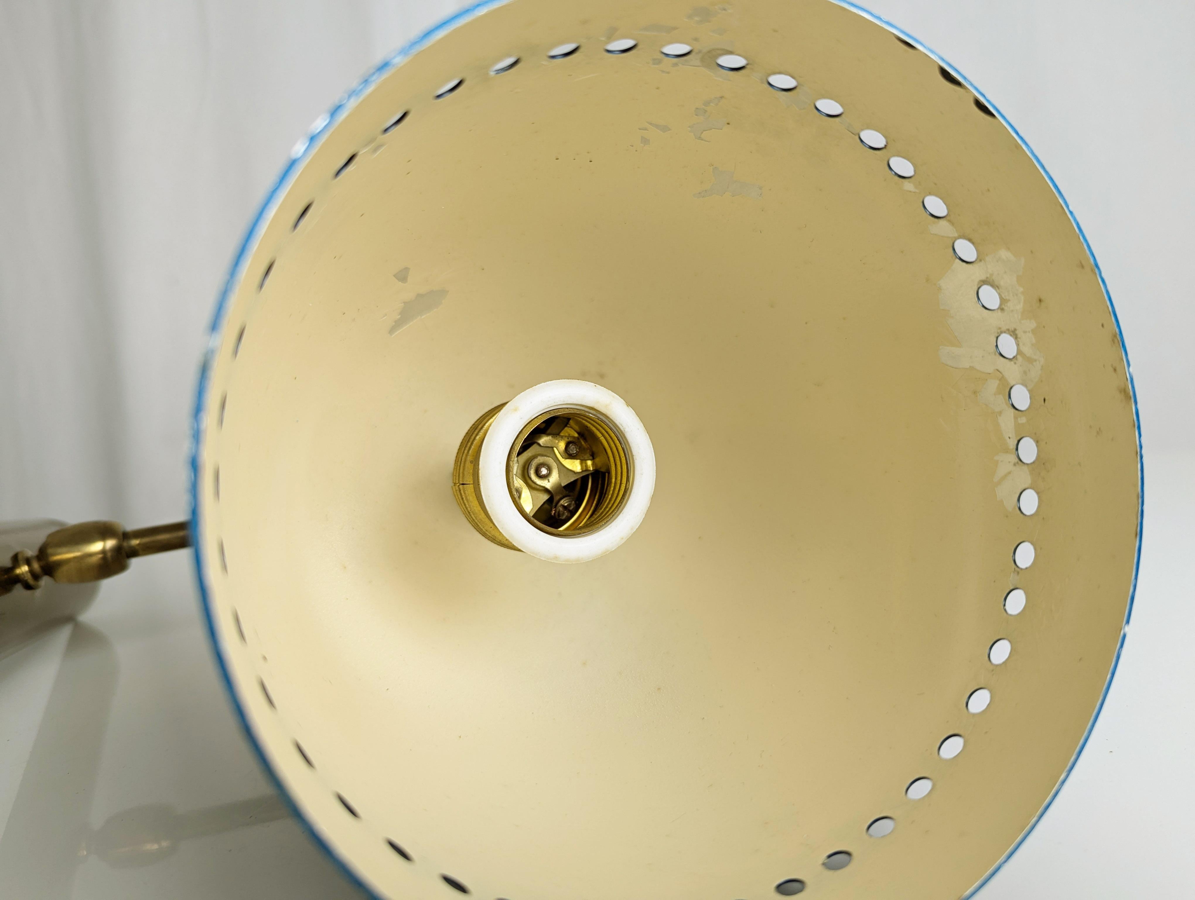 Italian Black Aluminum and Brass Adjustable Sconce, 1950s For Sale 4