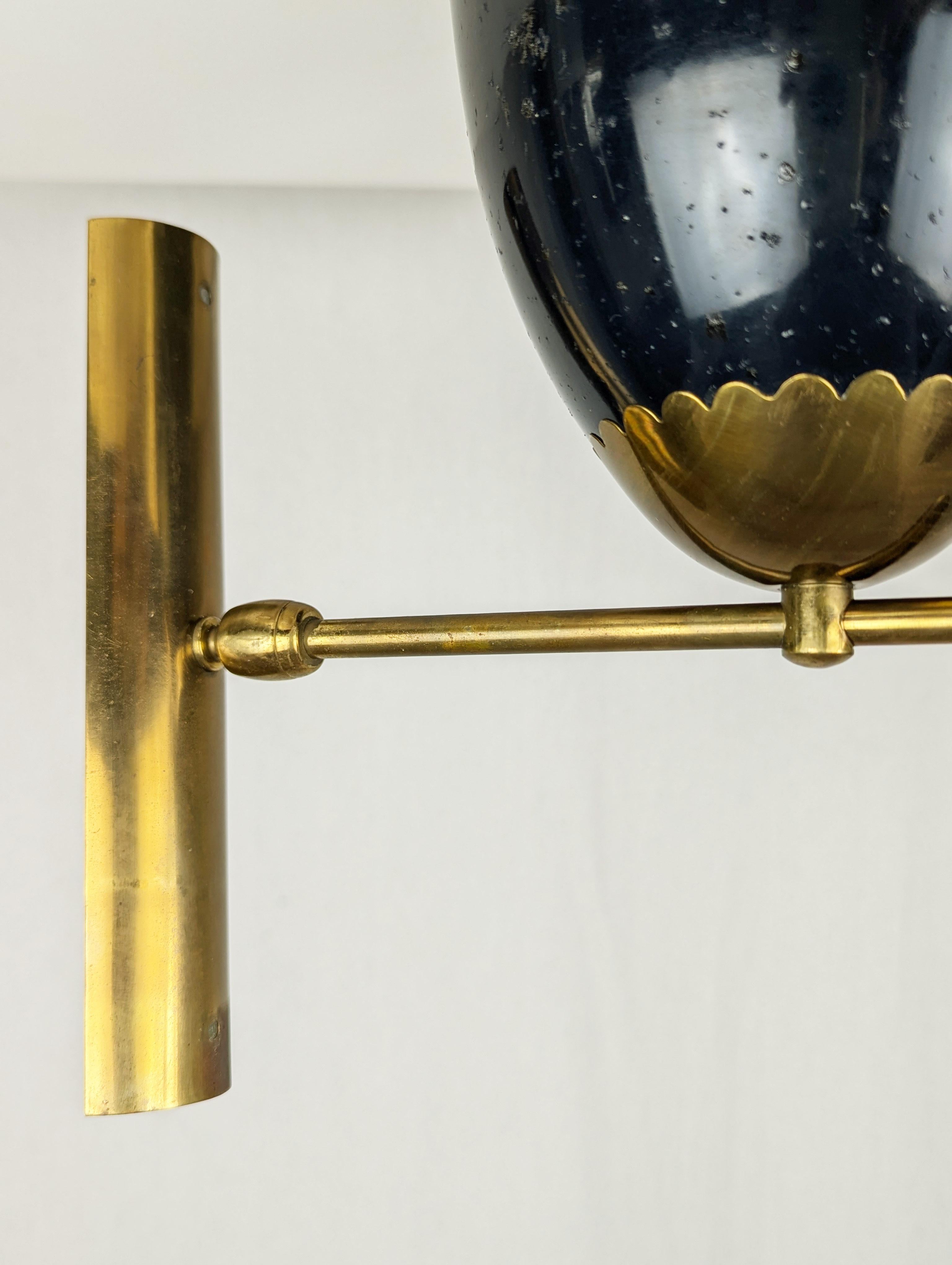 20th Century Italian Black Aluminum and Brass Adjustable Sconce, 1950s For Sale