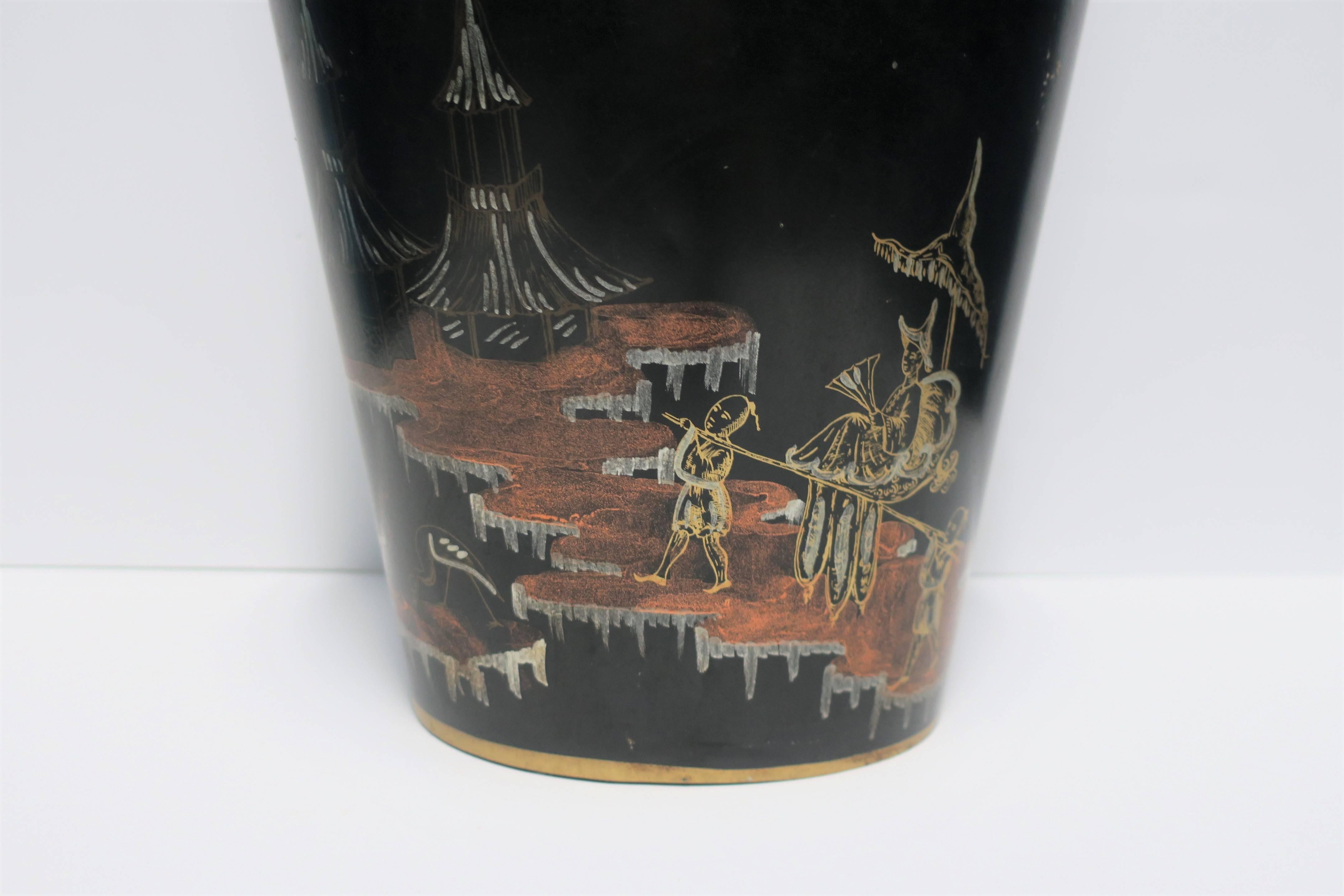 Italienischer schwarz-goldener Papierkorb oder Mülleimer (Chinoiserie)