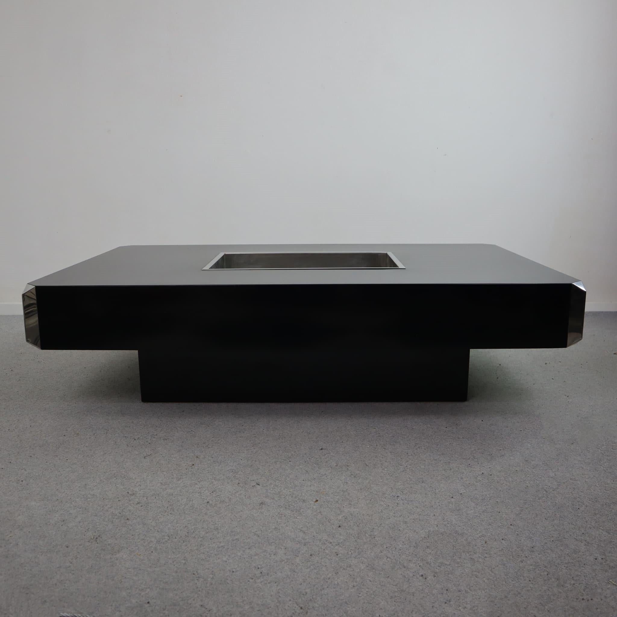 Mesa de centro negra italiana de Willy Rizzo Alveo para Mario Sabot, Italia, 1970 finales del siglo XX en venta