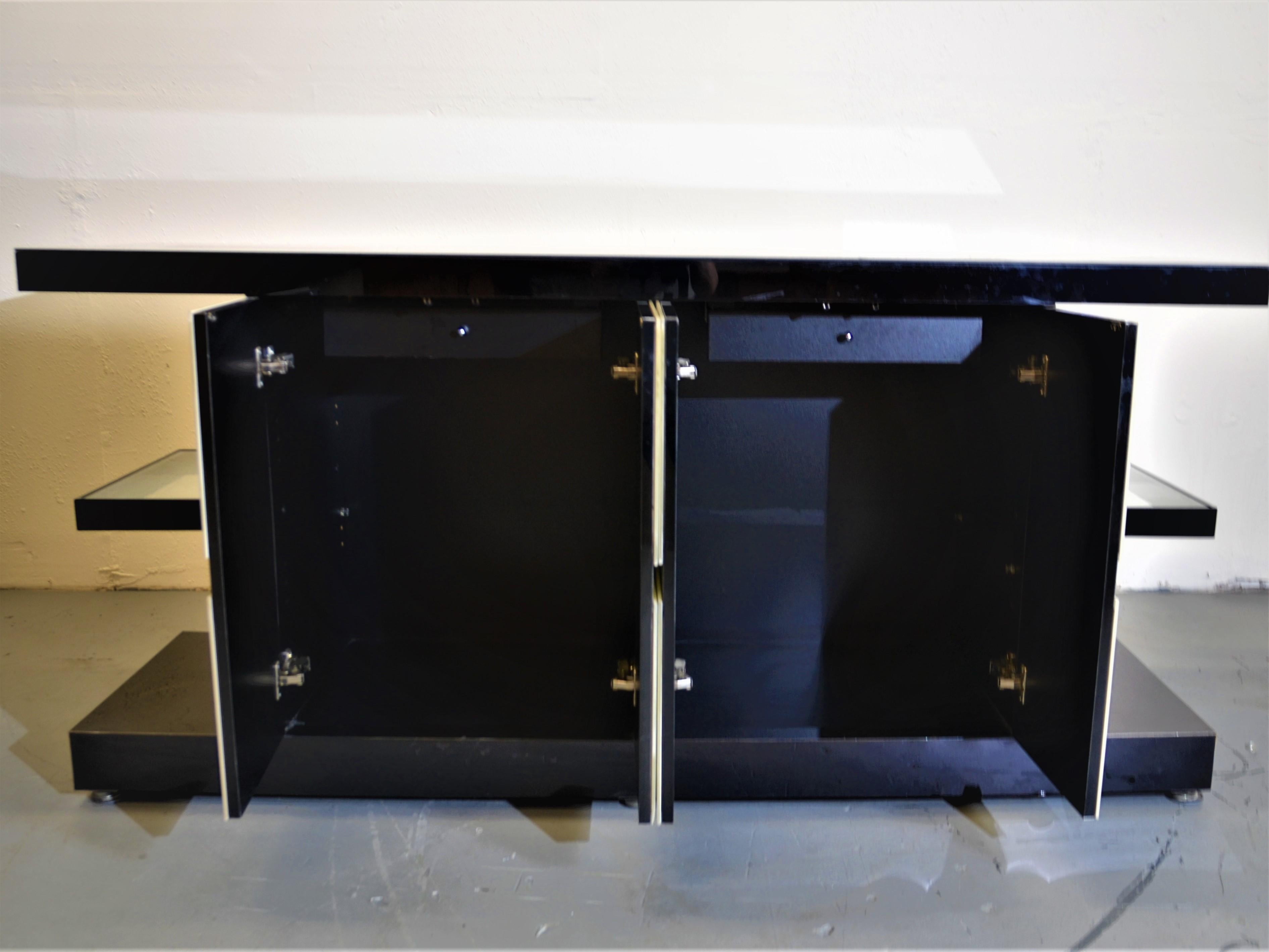 Italian Black & Cream White Glass Sideboard For Sale 1