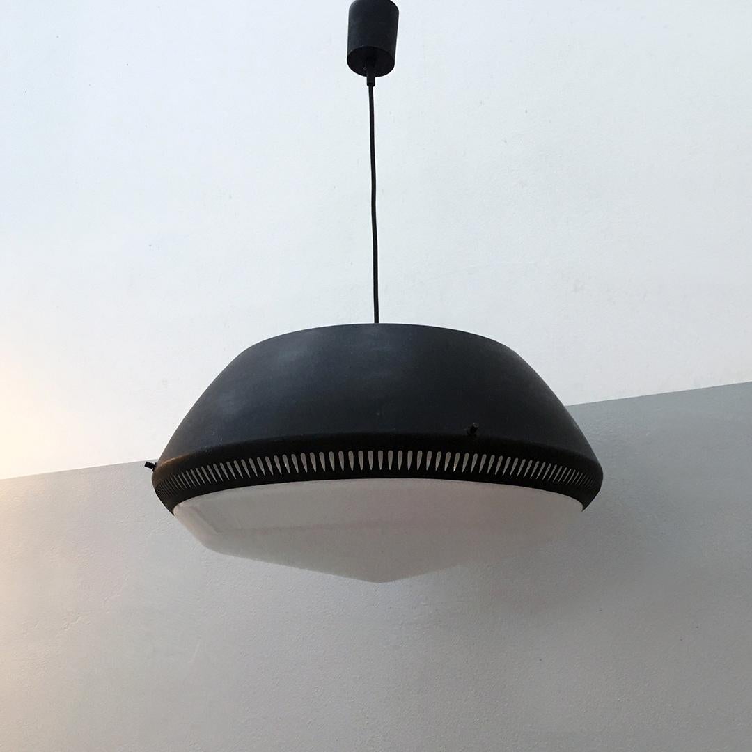 Italian Black Enameled Metal Chandelier by Greco, in the style Gio Ponti, 1950s 6