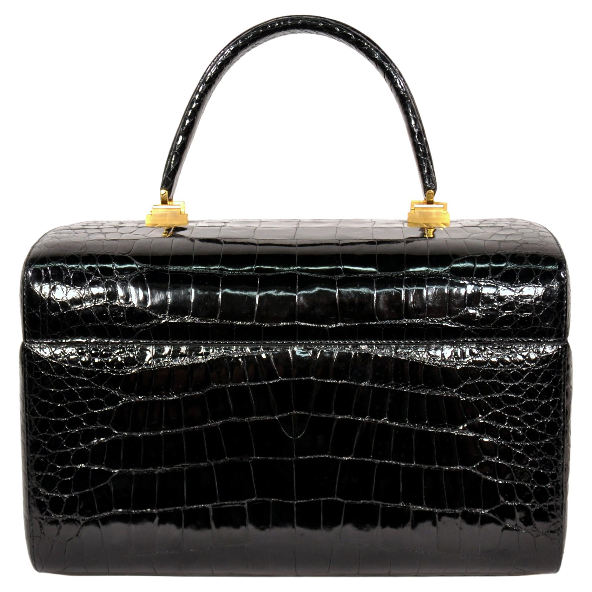 Italian Genuine Black Crocodile Train Beauty & Jewelry Case by Revlon, 1960s For Sale 11