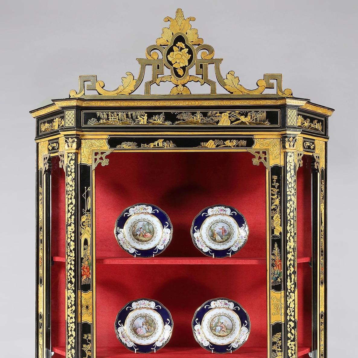 Black Lacquer and Gilt Chinoiserie Cabinet, 19th Century In Good Condition For Sale In London, GB