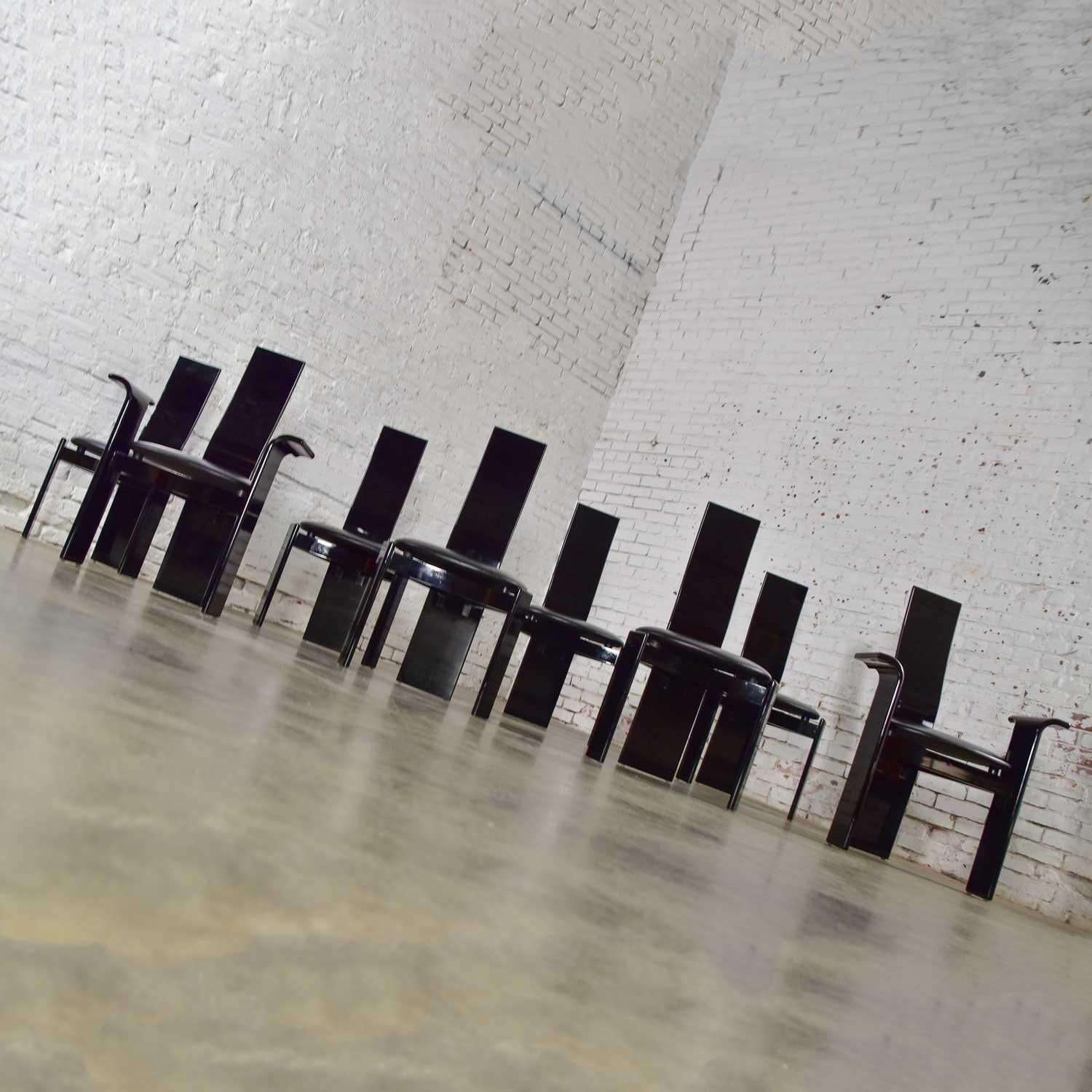 20th Century Italian Black Lacquered Dining Chairs Attributed to Pietro Costantini Set of 8