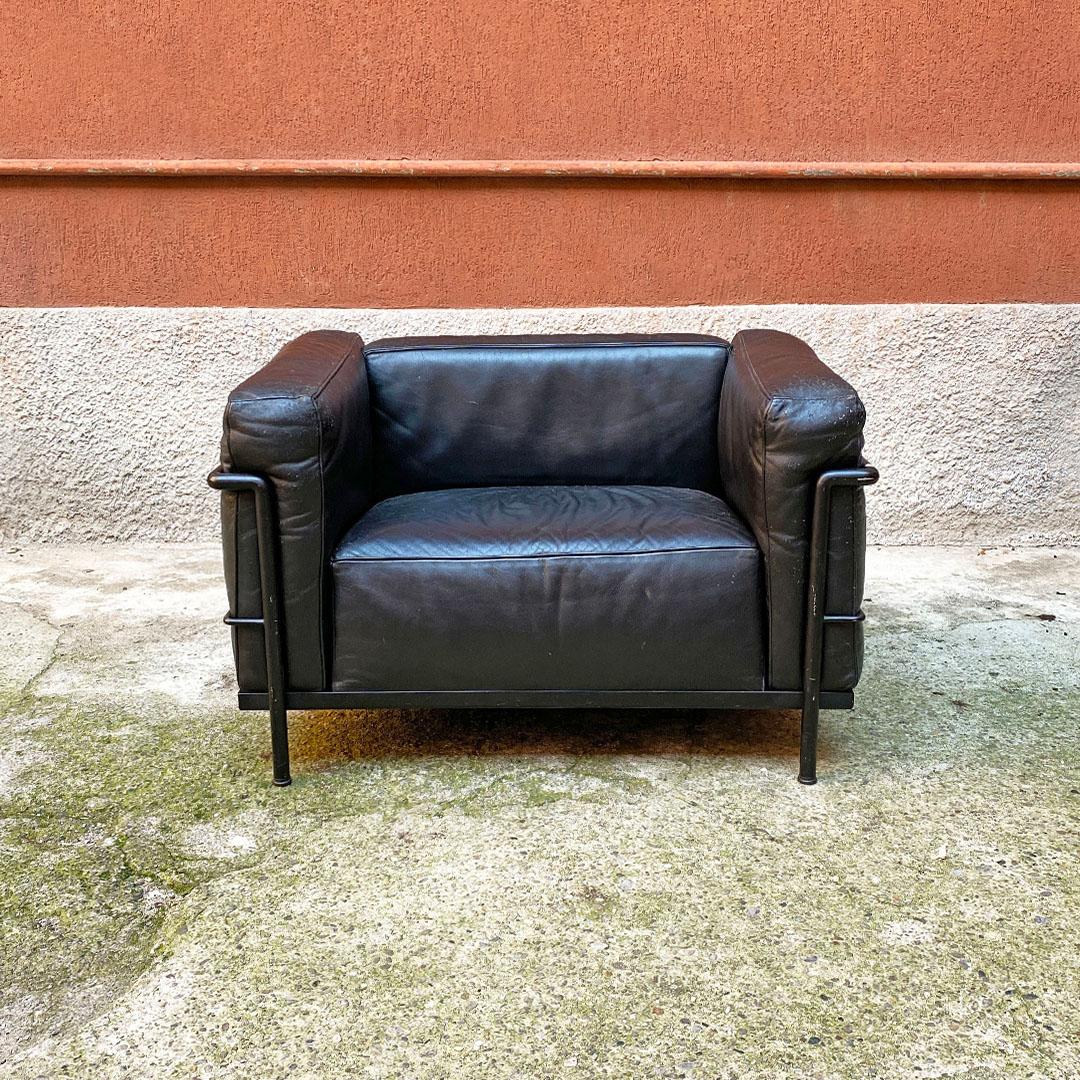 Modern Italian Black Lc3 Armchairs by Le Corbusier, Jeannare, Perriand for Cassina 1990 For Sale