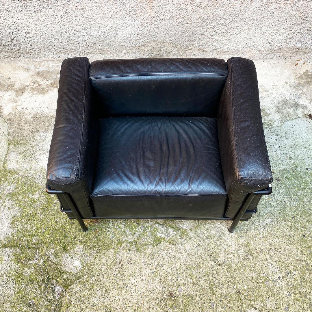 Italian Black Lc3 Armchairs by Le Corbusier, Jeannare, Perriand for Cassina 1990 For Sale 2