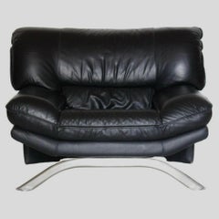 Italian Black Leather Armchairs by Nicoletti Salotti, Circa 1980