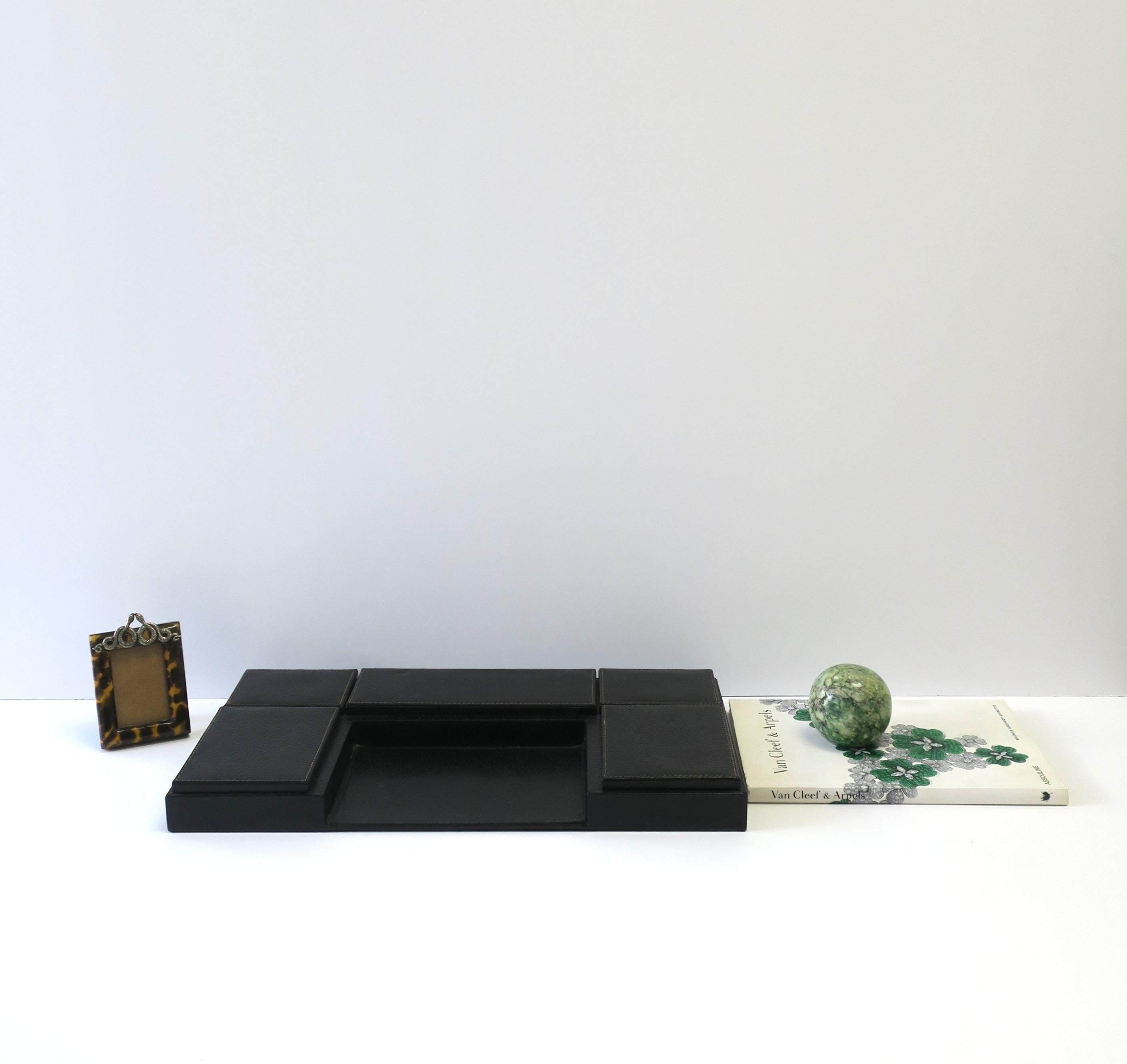 Italian Black Leather Box Desk Organizer  For Sale 3