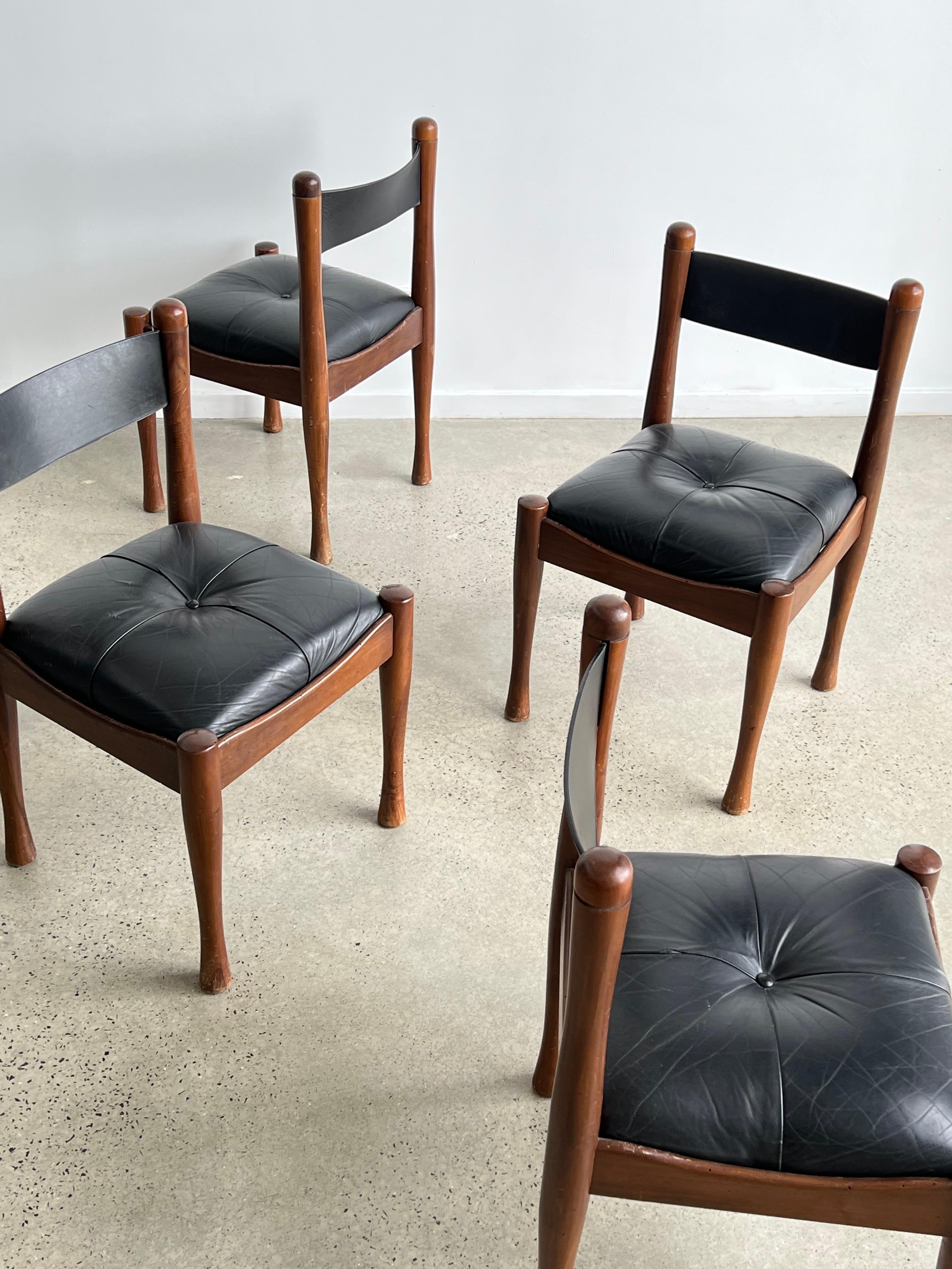 Chaises de salle à manger italiennes en cuir noir de Silvio Coppola pour Bernini 1960 en vente 7