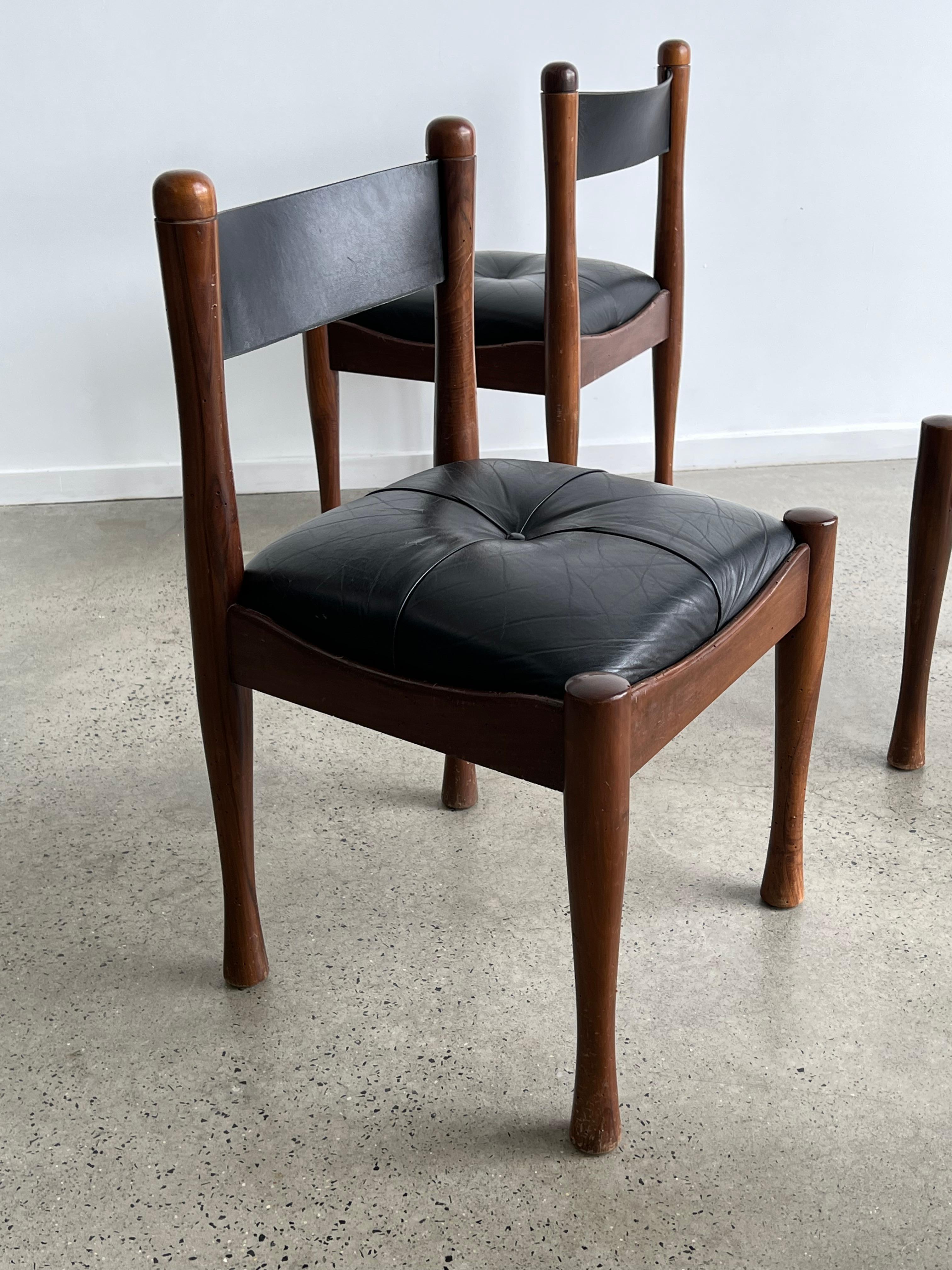 Chaises de salle à manger italiennes en cuir noir de Silvio Coppola pour Bernini 1960 en vente 8