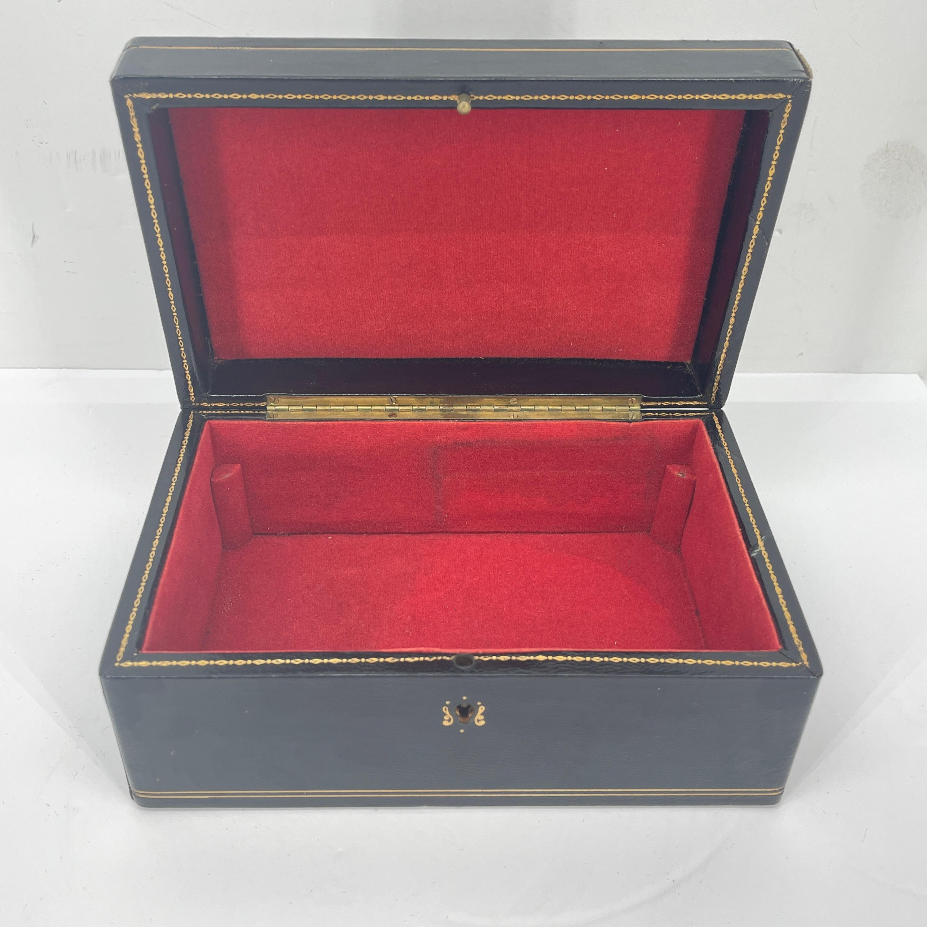 Italian Black Leather Jewelry Box, Mid-Century Modern For Sale 4
