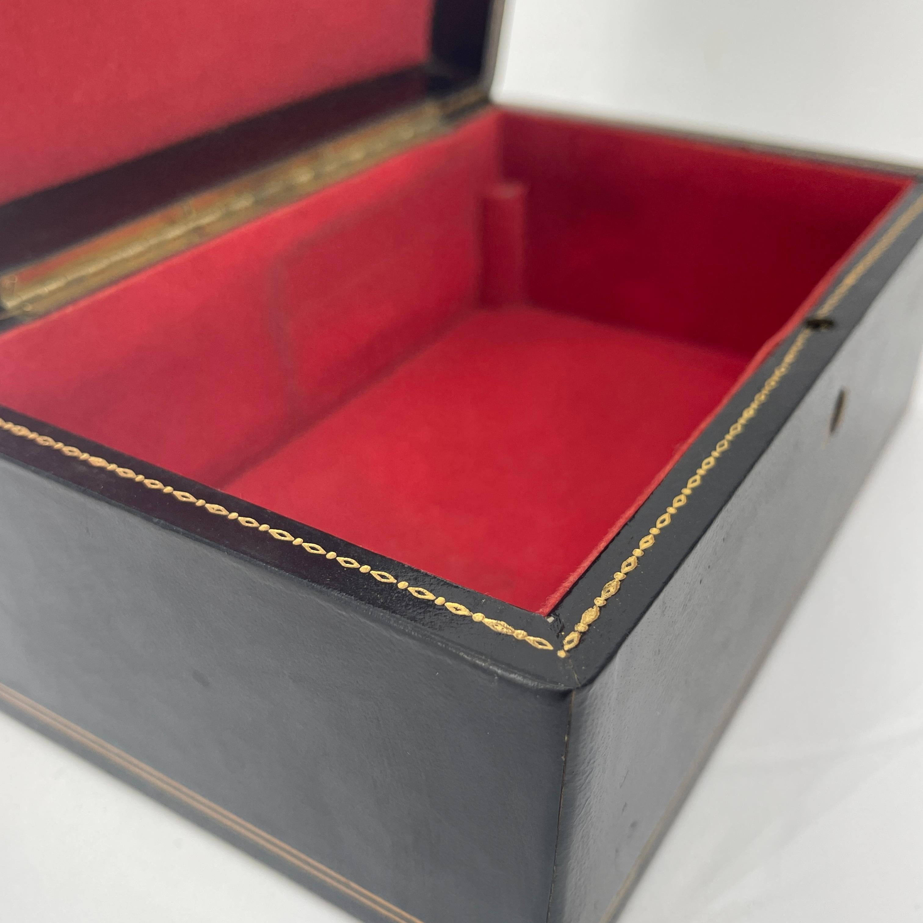 Italian Black Leather Jewelry Box, Mid-Century Modern For Sale 1