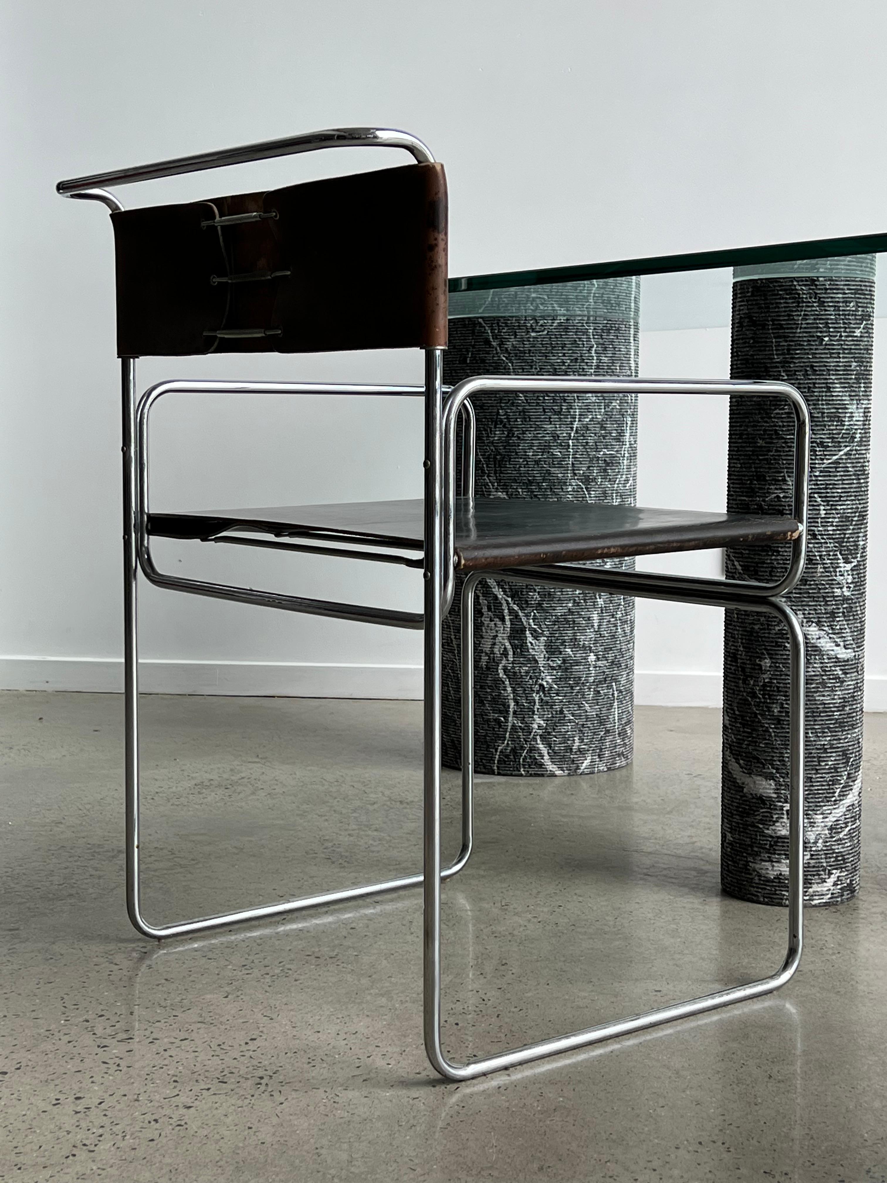 Italian Black Marble and Glass Dining Table by Massimo Vignelli 1980s 7