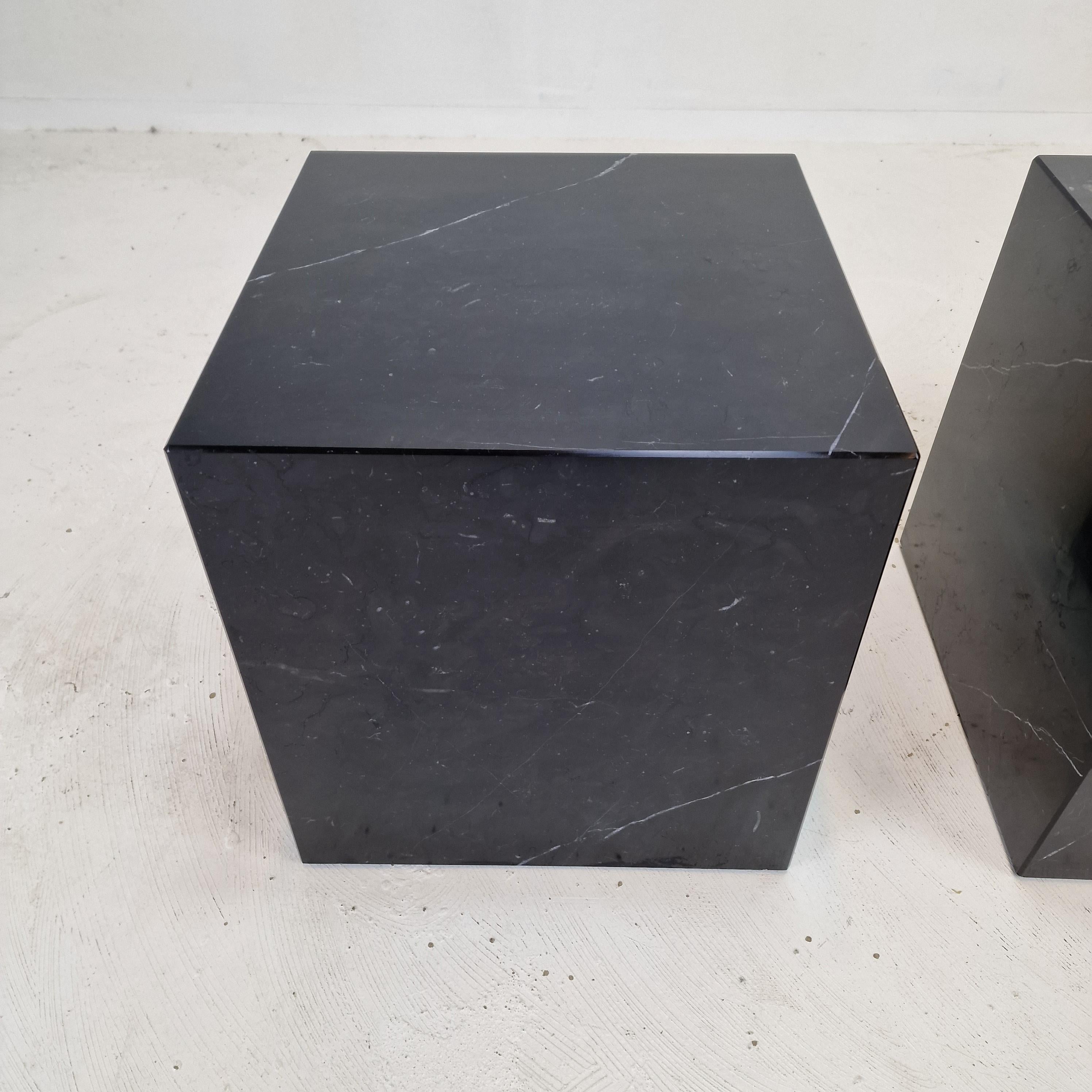 Italian Black Marble Pedestal or Side Table, 1980's For Sale 12