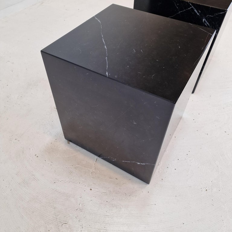 Italian Black Marble Pedestal or Side Table, 1980's For Sale at 1stDibs