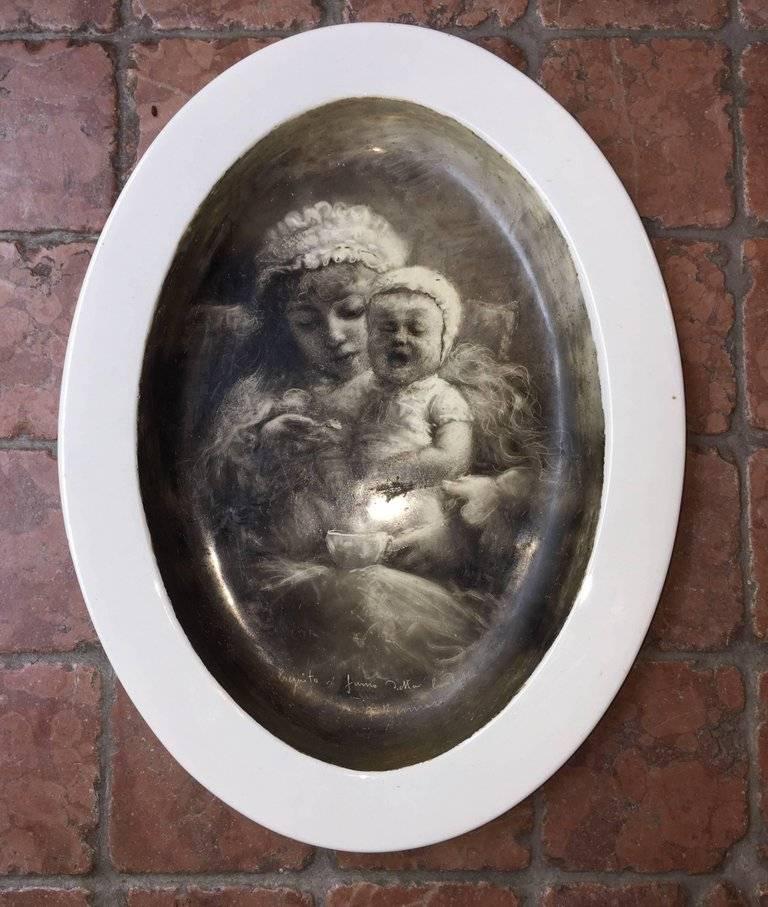 Maternità Disegno a Graffito su Piatto Ceramica del Veneziano Zennaro 1900 For Sale 2