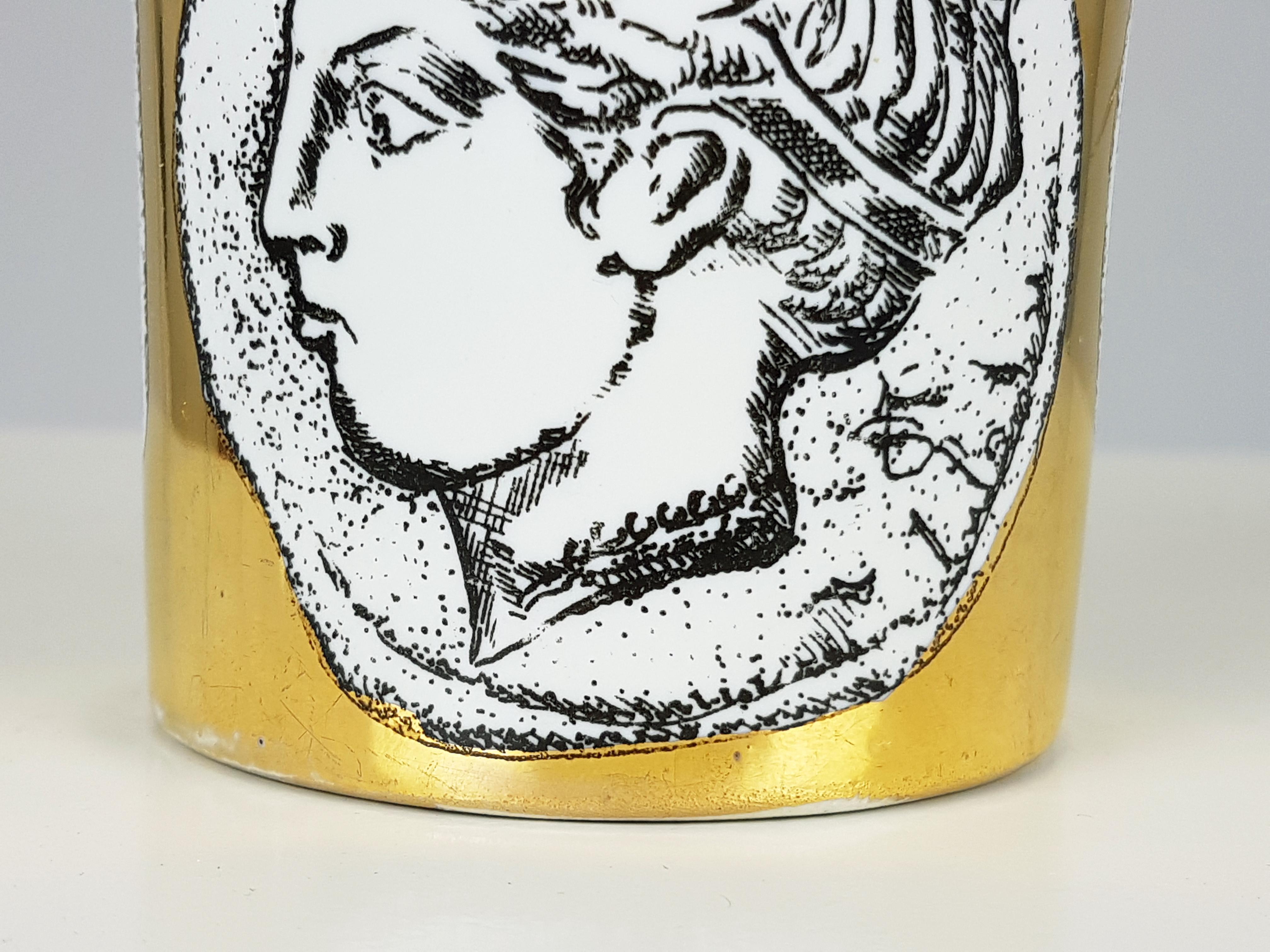 Italienischer italienischer Becher/Bleistifthalter in Schwarz, Weiß und Gold aus den 1960er Jahren von Bucciarelli (Keramik) im Angebot