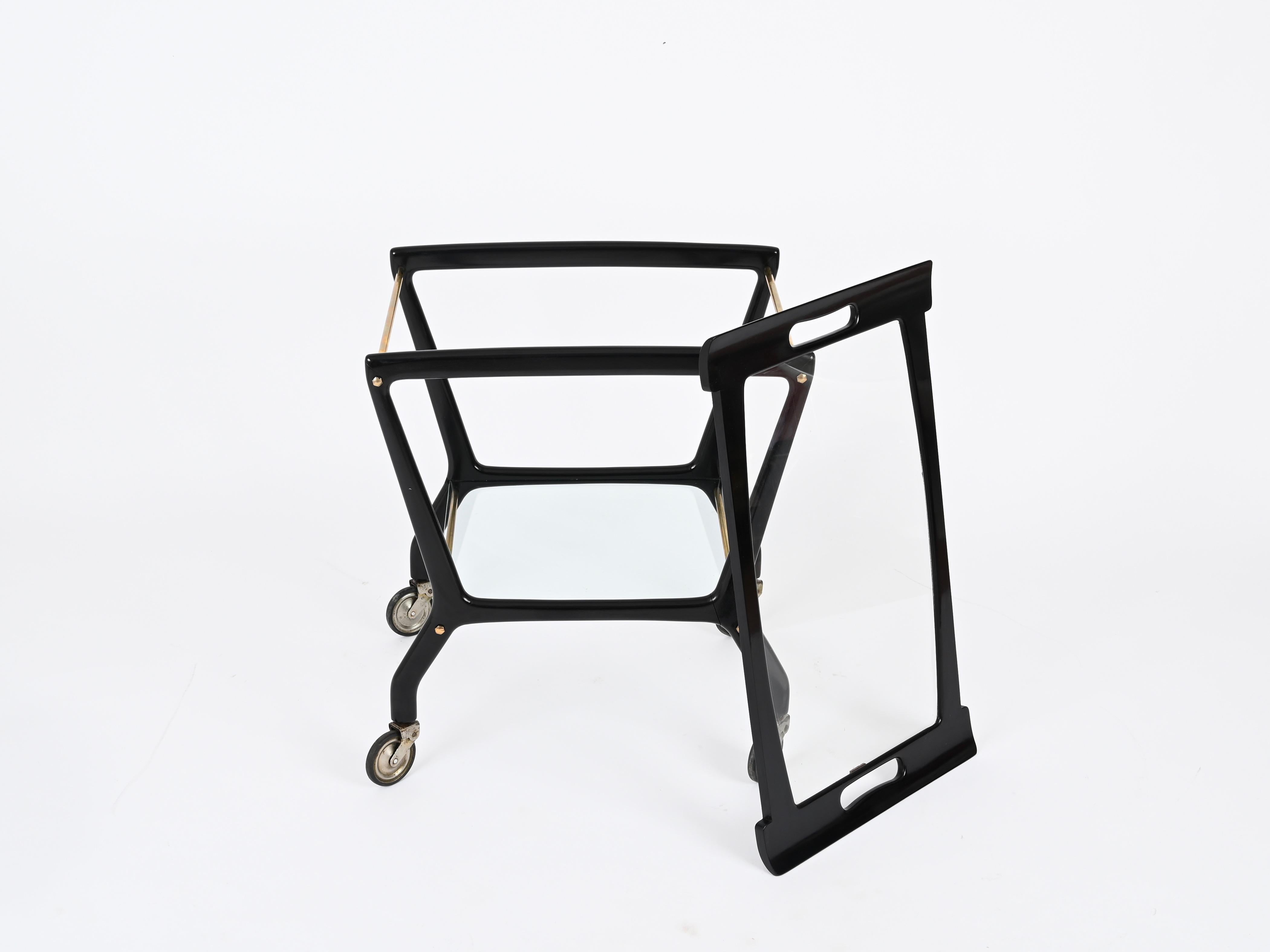 Mid-Century moderno Carrello da bar in legno nero e ottone, Parisi per De Baggis, anni '50 in vendita