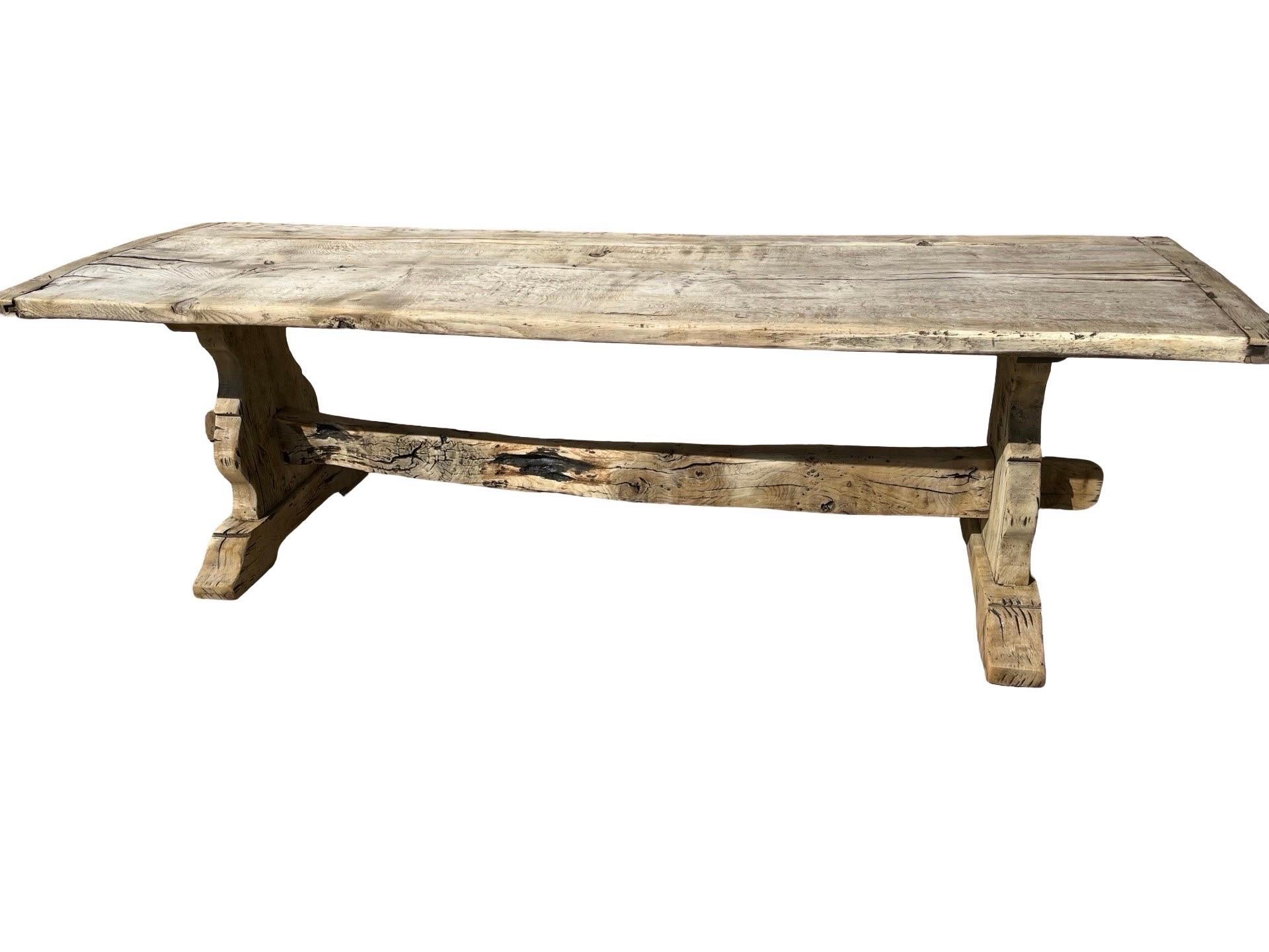 Table de salle à manger / table à tréteaux italienne en chêne blanchi et châtaignier, années 1800 en vente 1
