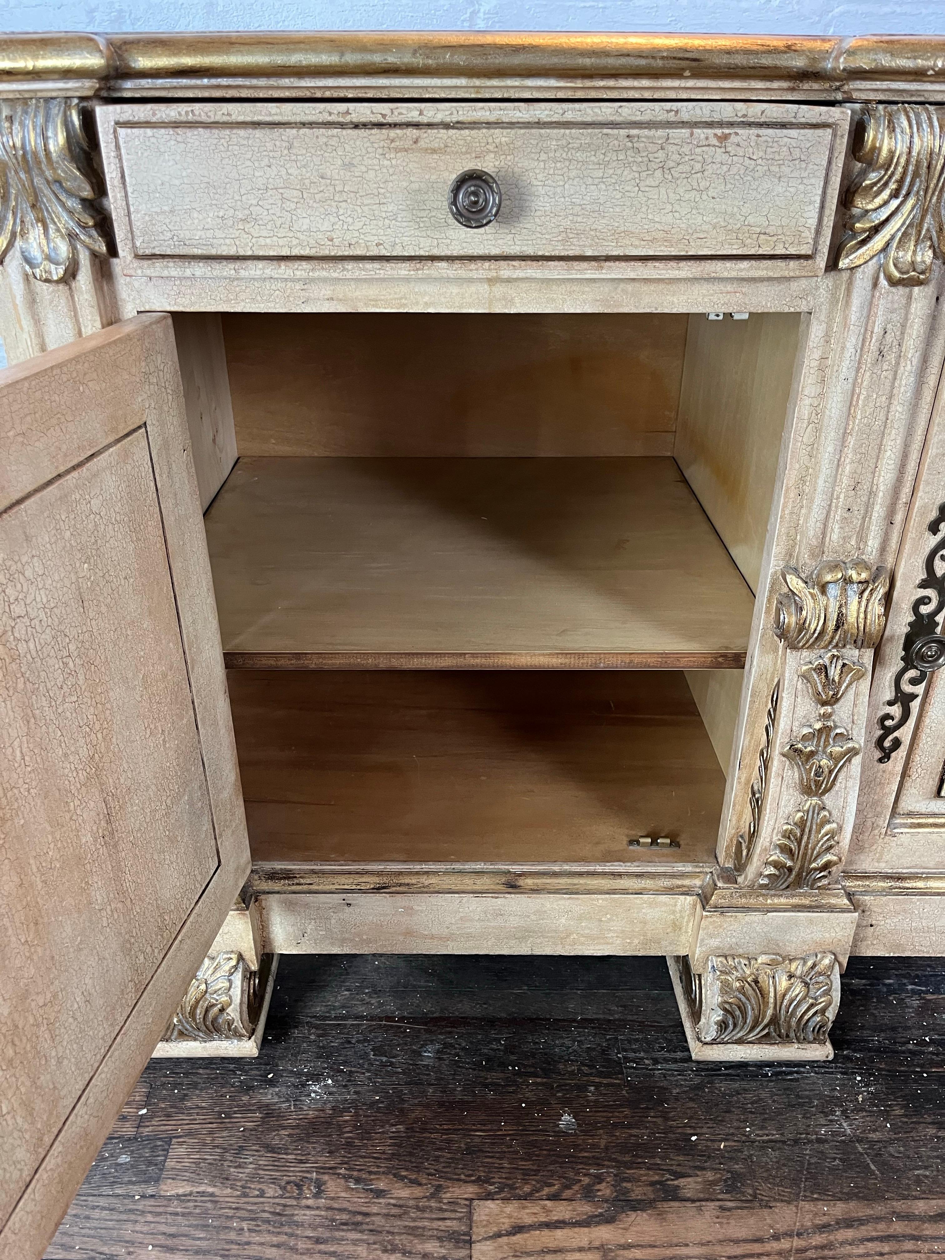 Aparador Buffet Italiano Blanqueado en venta 3
