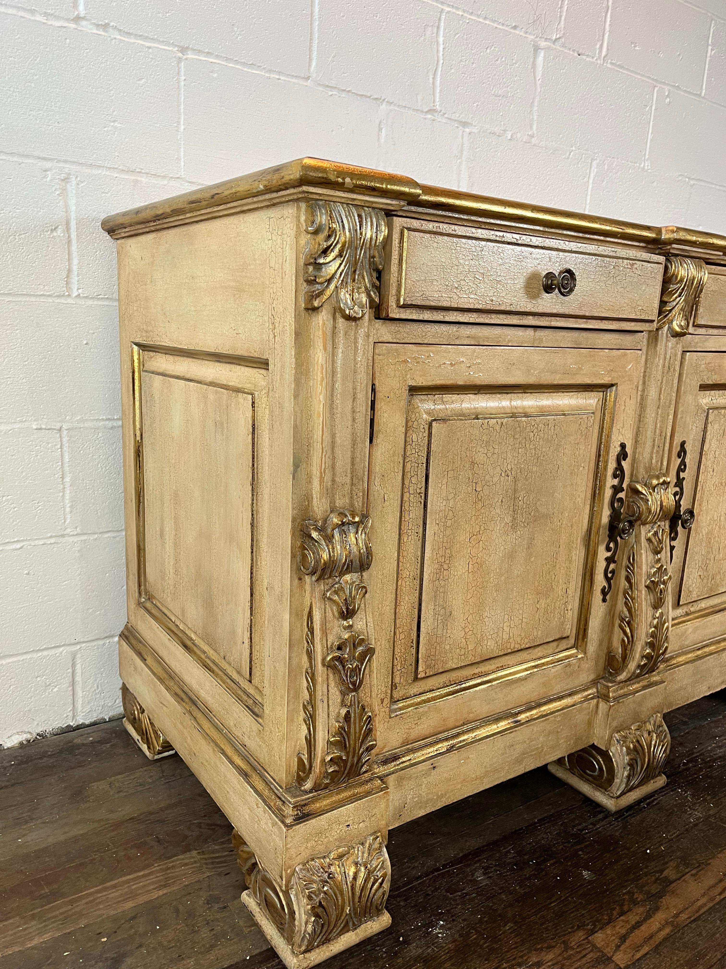 Aparador Buffet Italiano Blanqueado en venta 2
