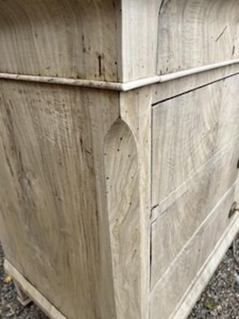 Italian Bleached Walnut Carlo X Chest Of Drawers / Dresser 11