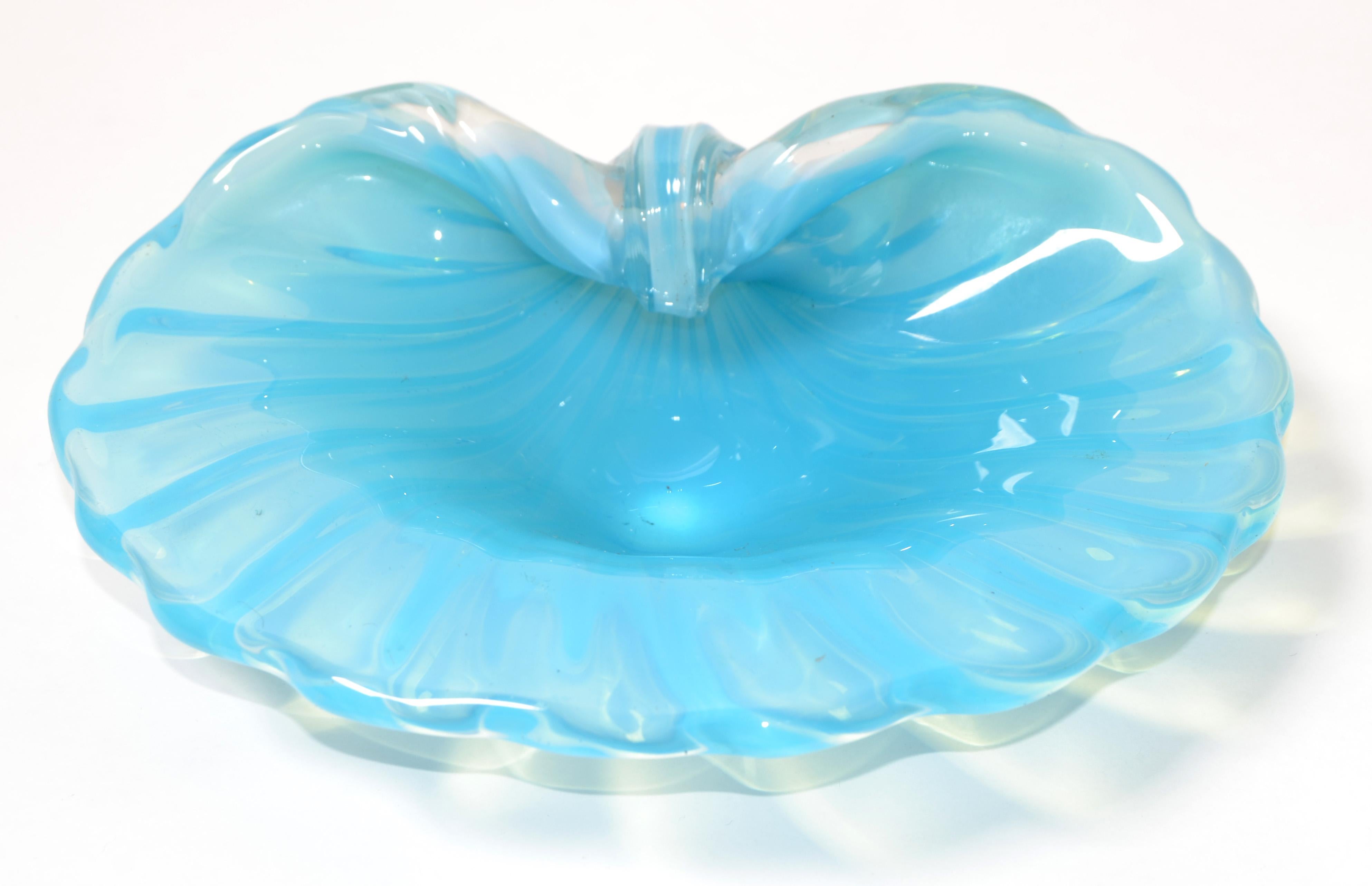 Italian Blown Murano Glass Blue Goldenrod Clam Shell Shaped Catchall Bowl For Sale 5