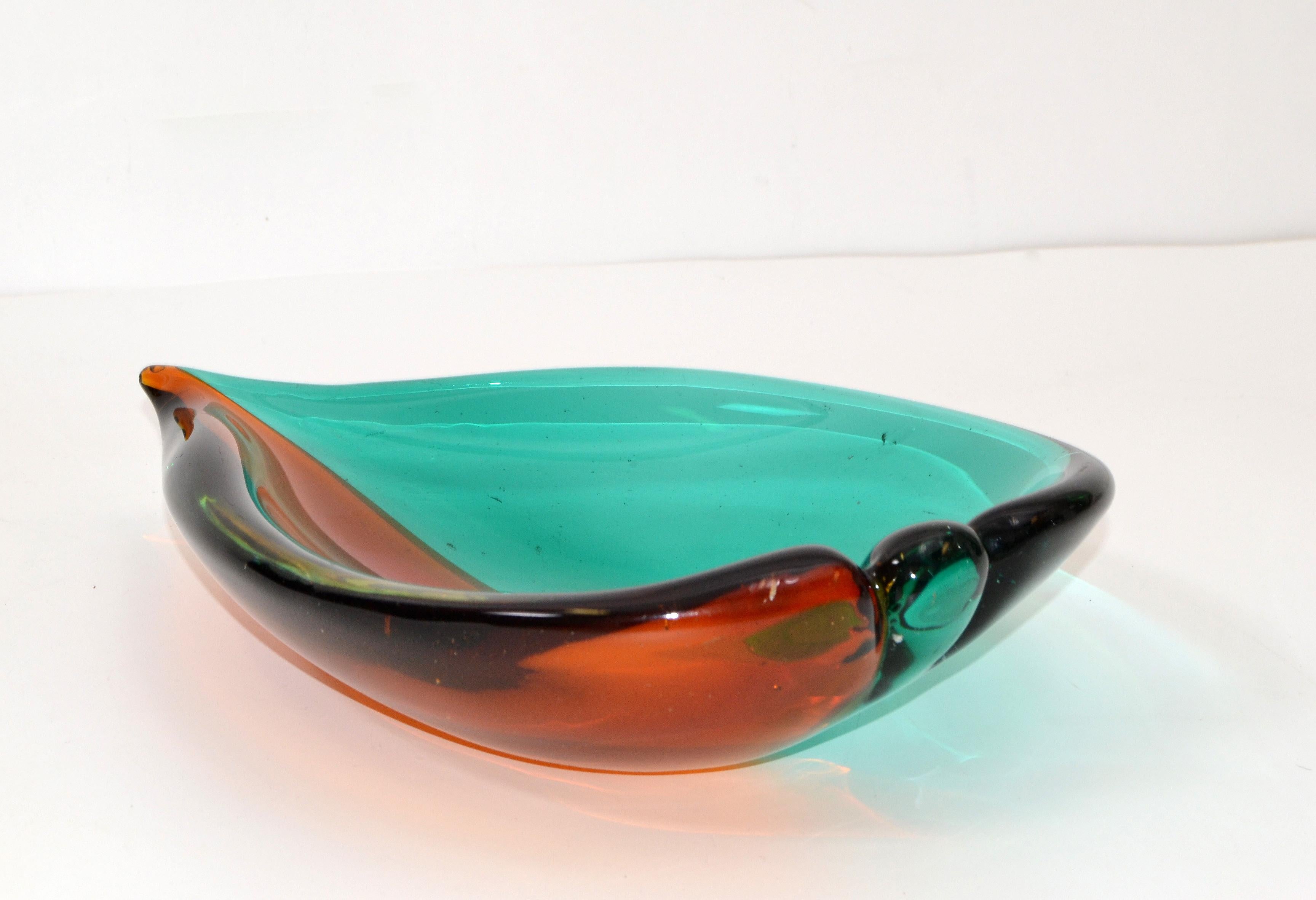 Italian Blown Murano Glass Orange and Green Art Glass Heart Bowl, Catchall, 1970 7