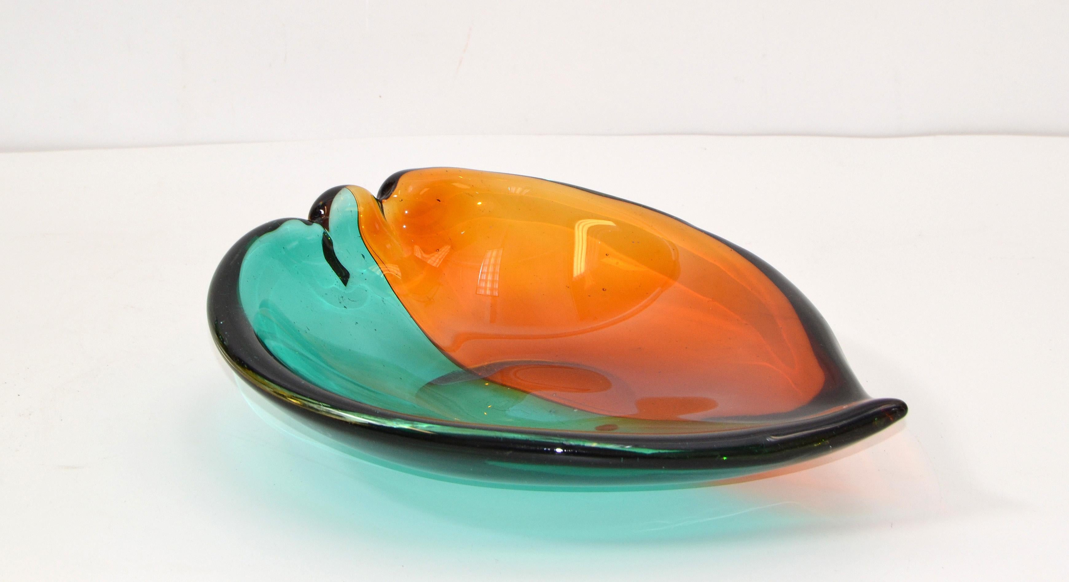 Italian Blown Murano Glass Orange and Green Art Glass Heart Bowl, Catchall, 1970 2