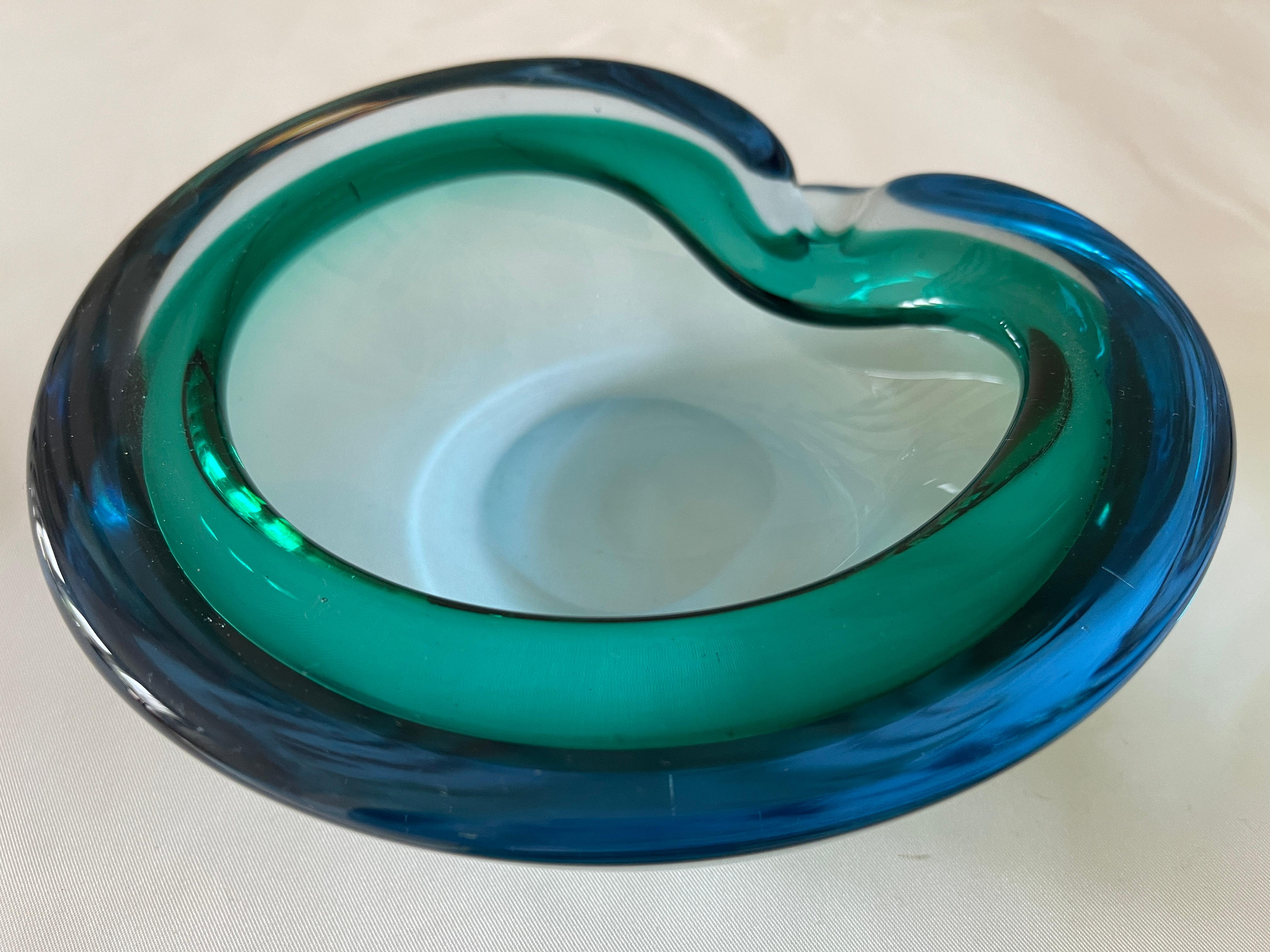 Italian hand blown aquamarine and blue Sommerso glass heart shaped 
ashtray / bowl, unmarked, attributed to Seguso, circa 1960's. 

Sommerso (Italian for 