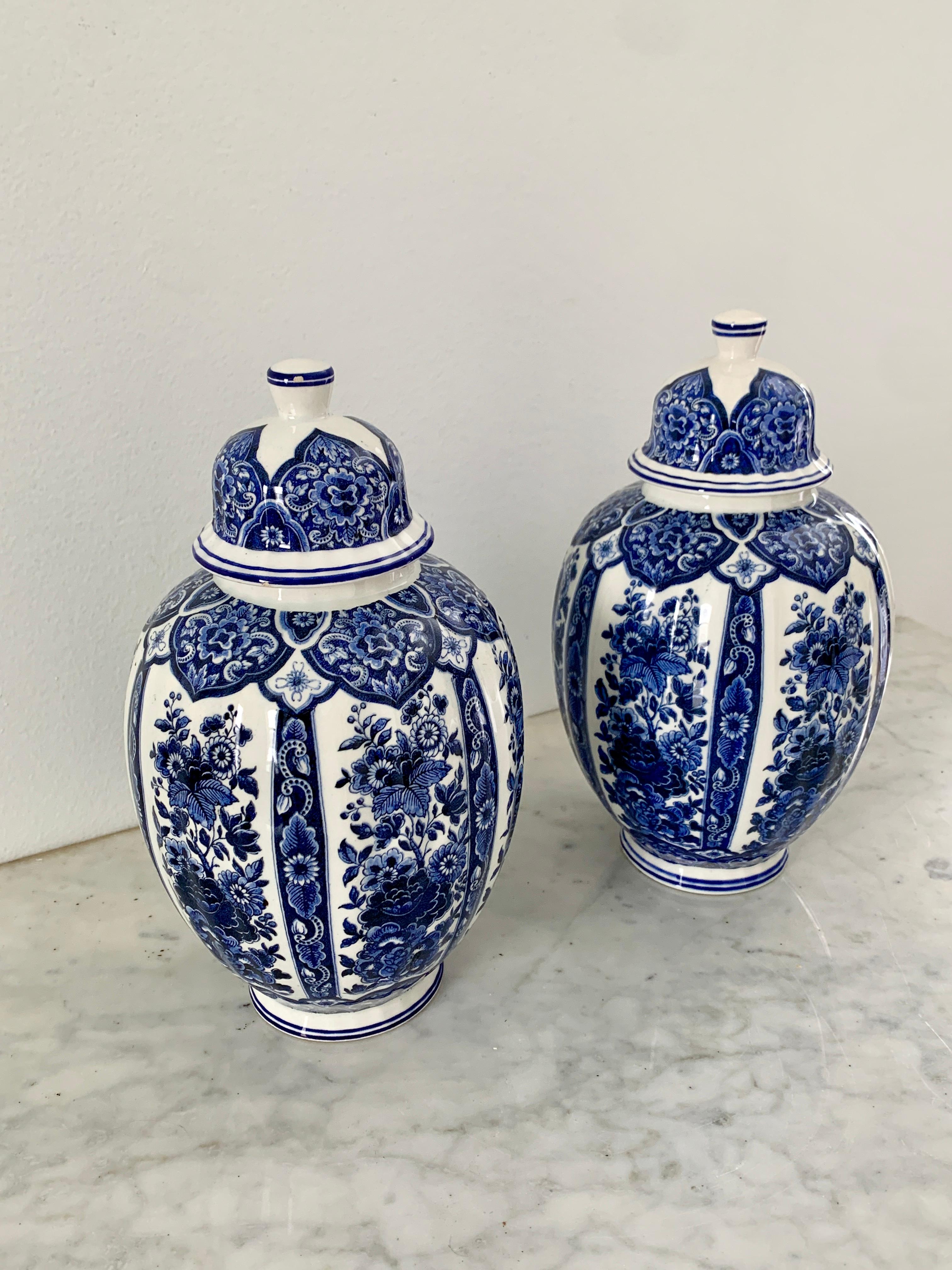 ardalt blue delfia vase